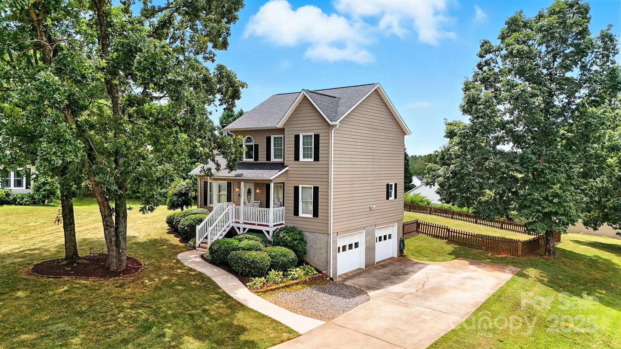 1117 Black Walnut Drive Property Photo 1
