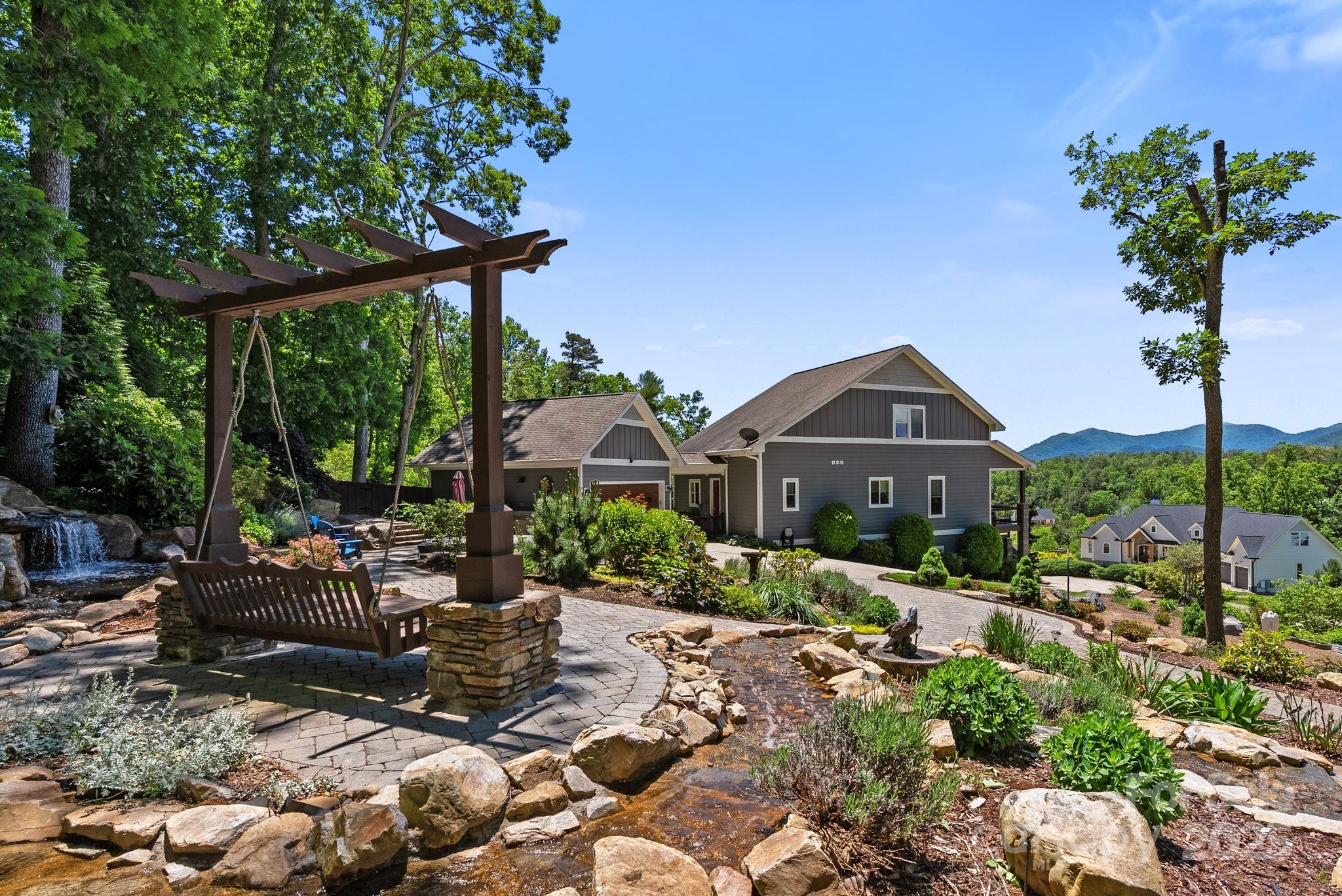 6 Temujin Drive Property Photo 2