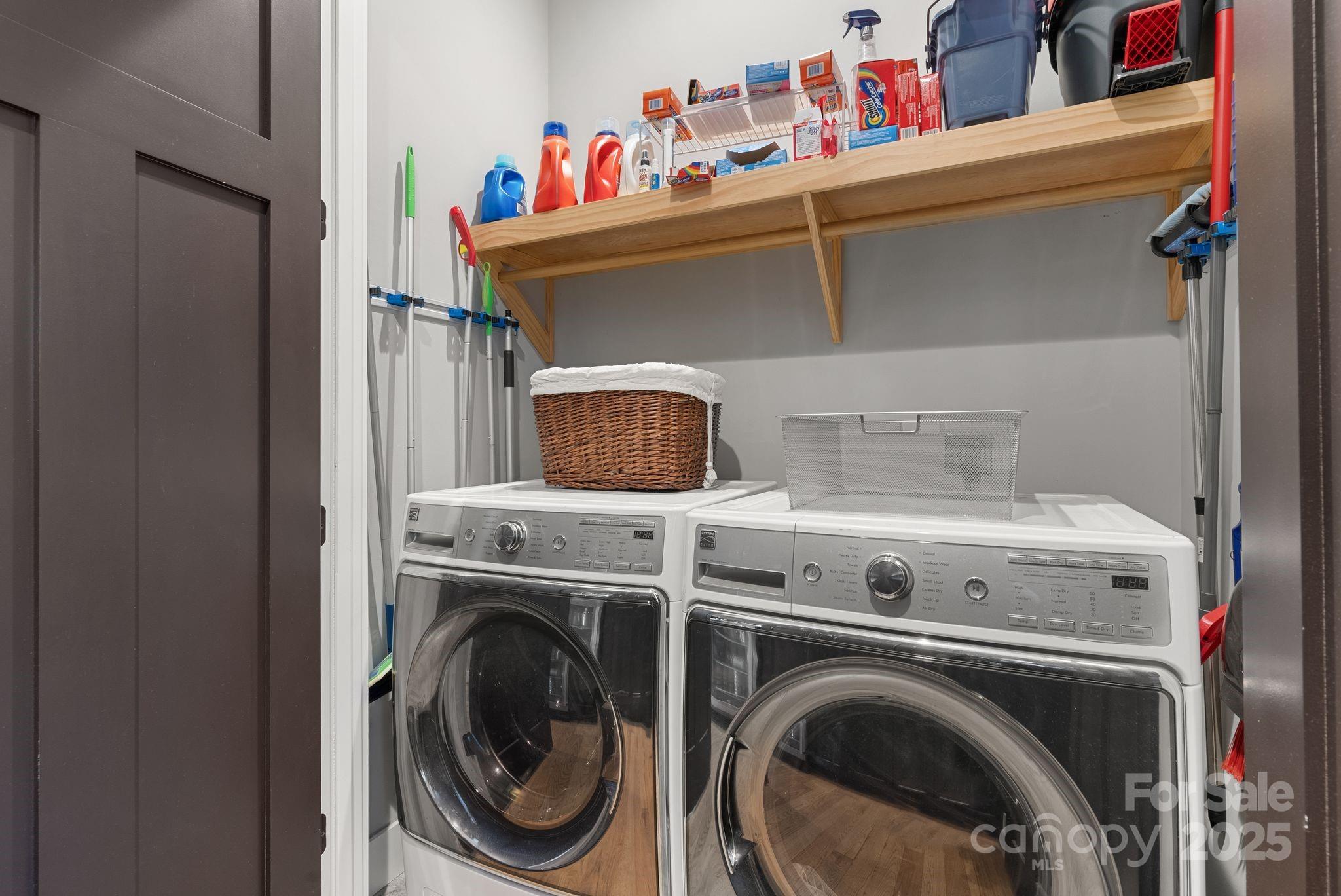 6 Temujin Drive Property Photo 30