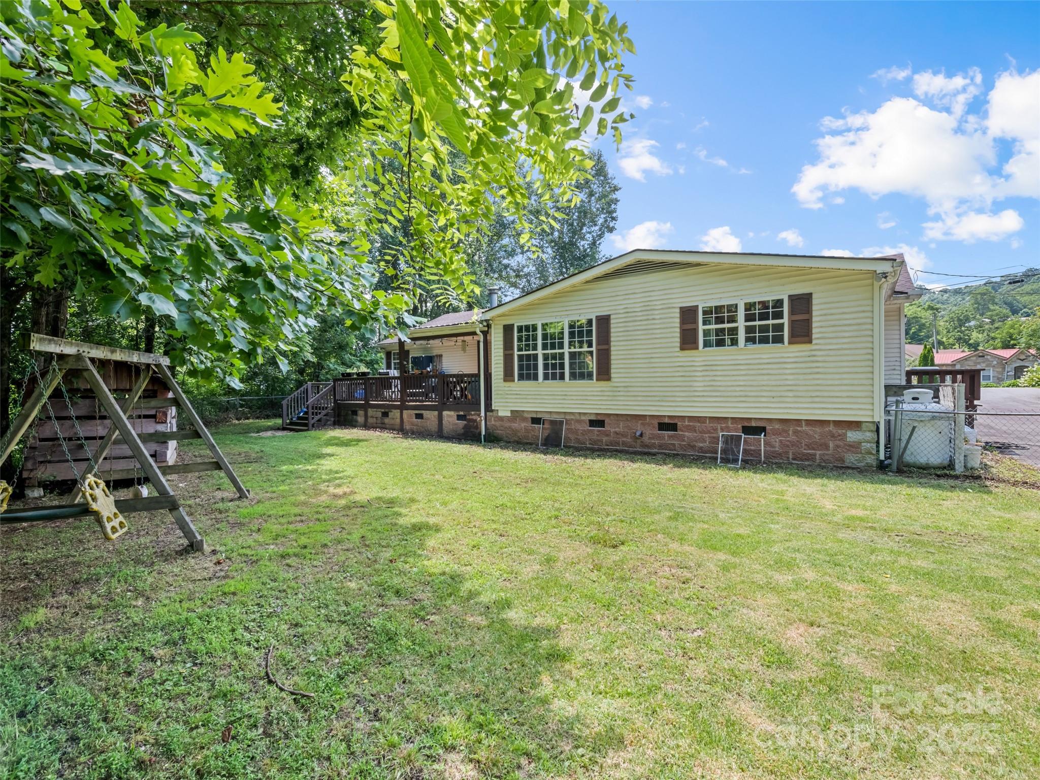 1170 Crabtree Road Property Photo 6