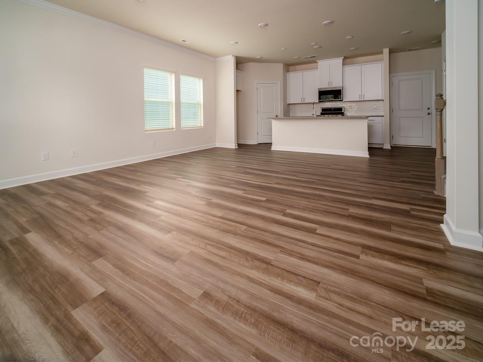 414 Nixon Road Property Photo 4