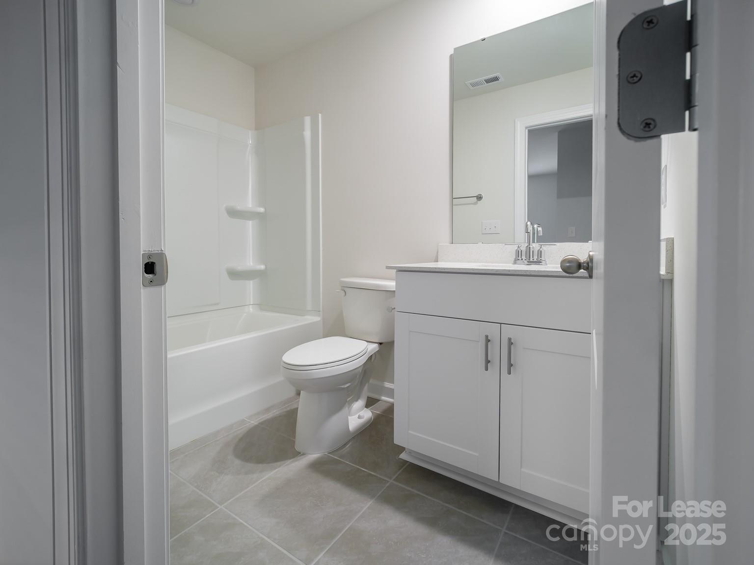 414 Nixon Road Property Photo 14
