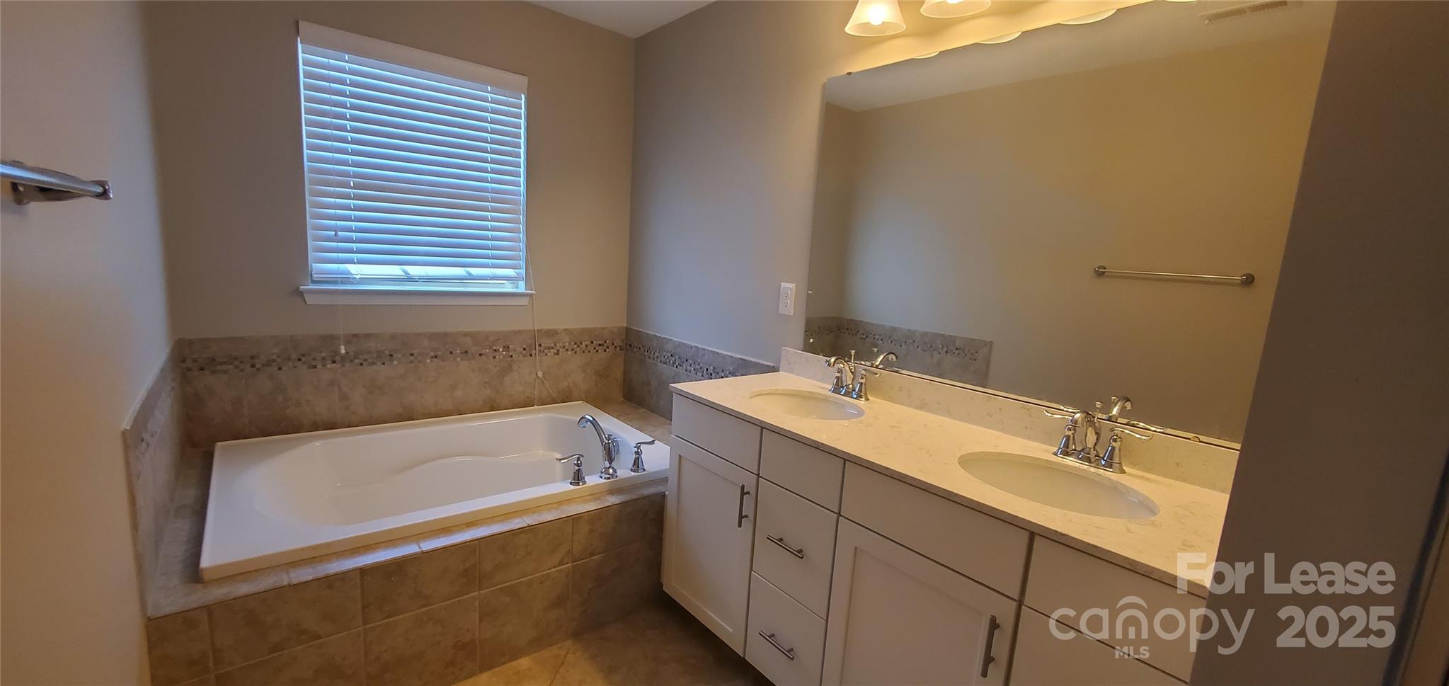 1764 Evergreen Drive Property Photo 11