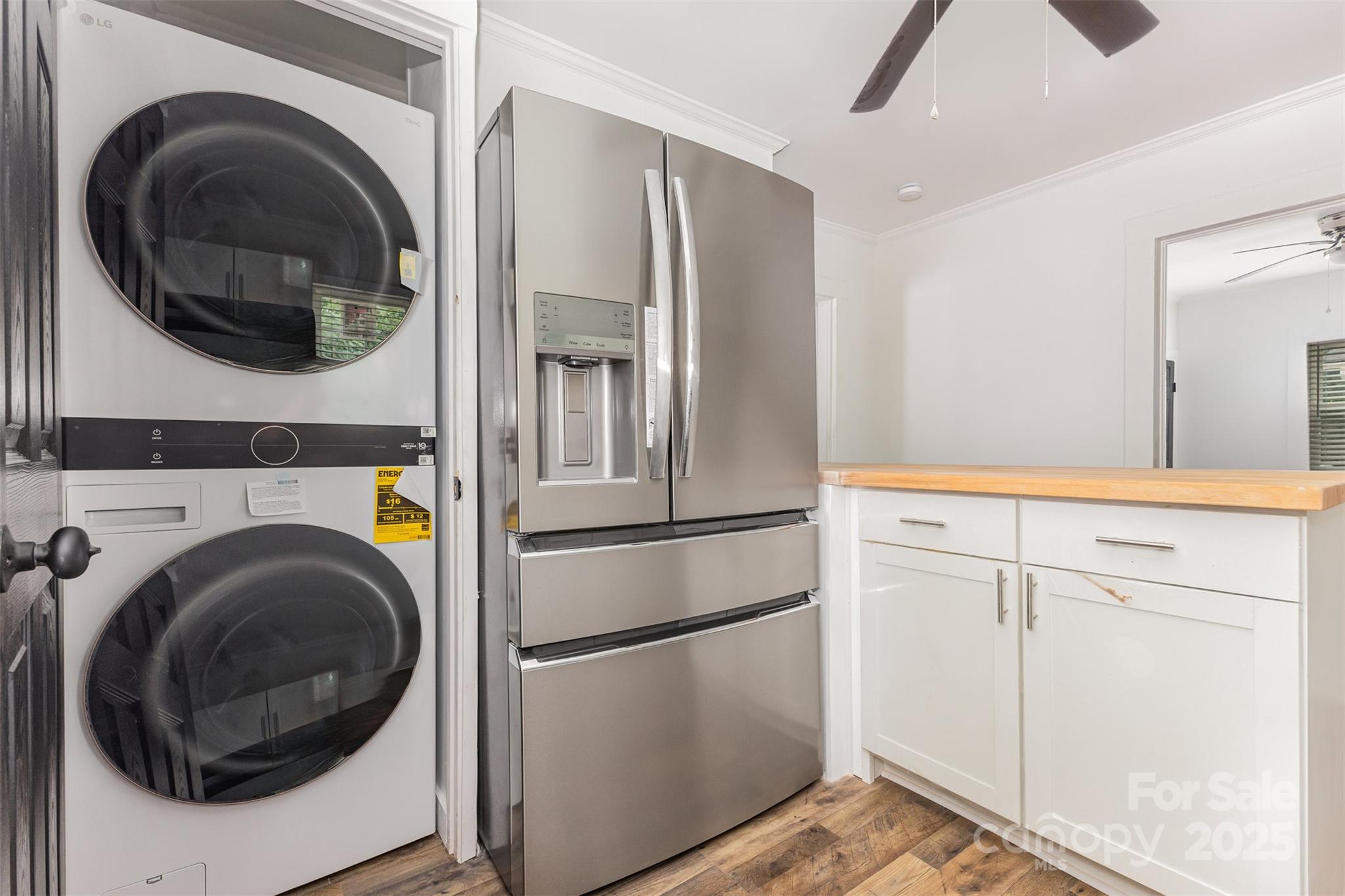 664 Simpson Street Property Photo 9