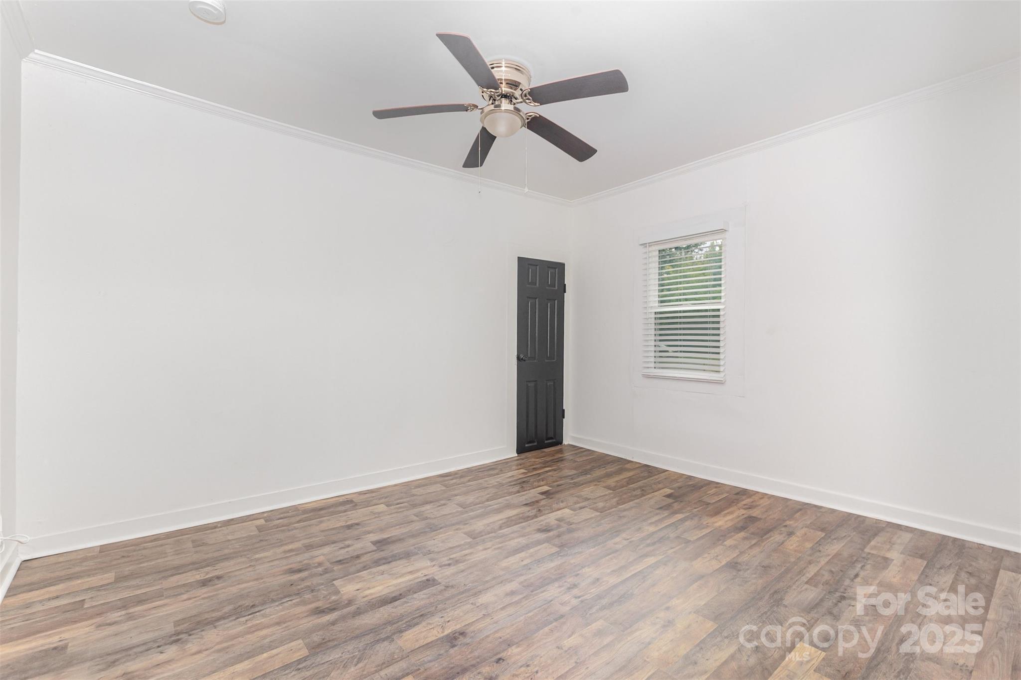 664 Simpson Street Property Photo 15