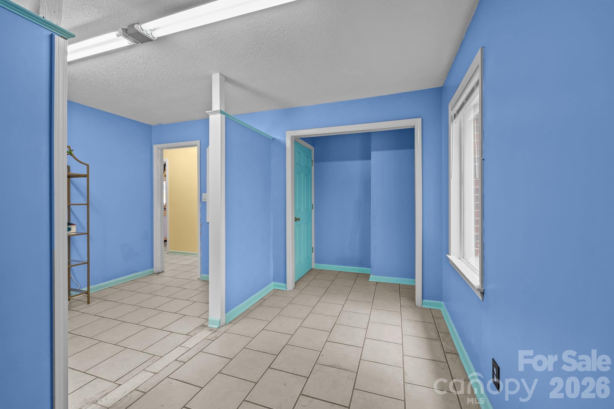2960 Dale Earnhardt Boulevard Property Photo 12