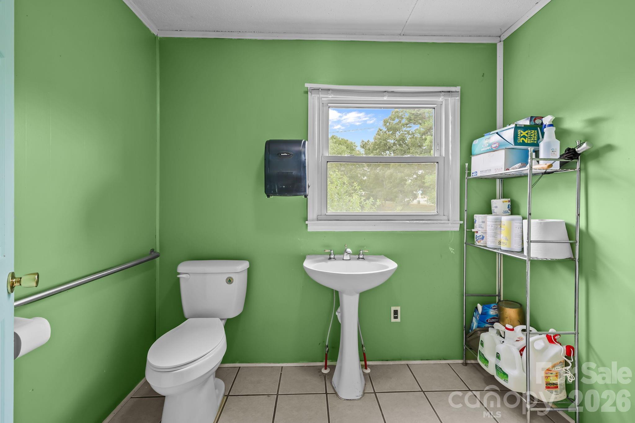 2960 Dale Earnhardt Boulevard Property Photo 18