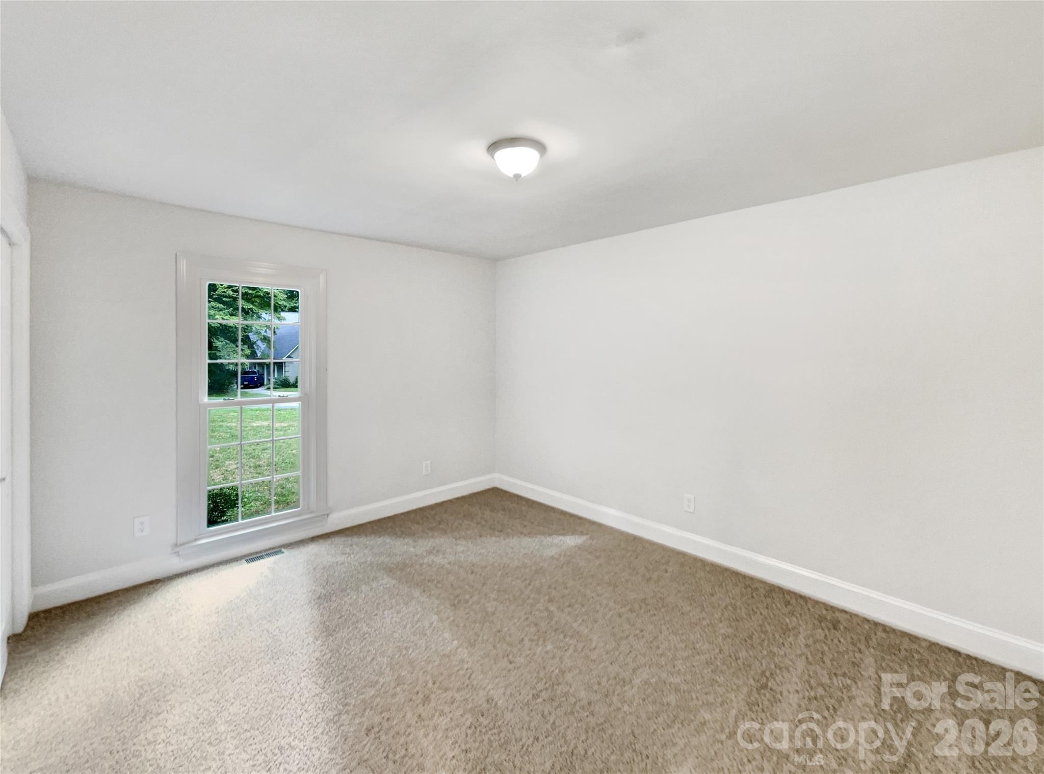 8117 Shannon Woods Lane Property Photo 15