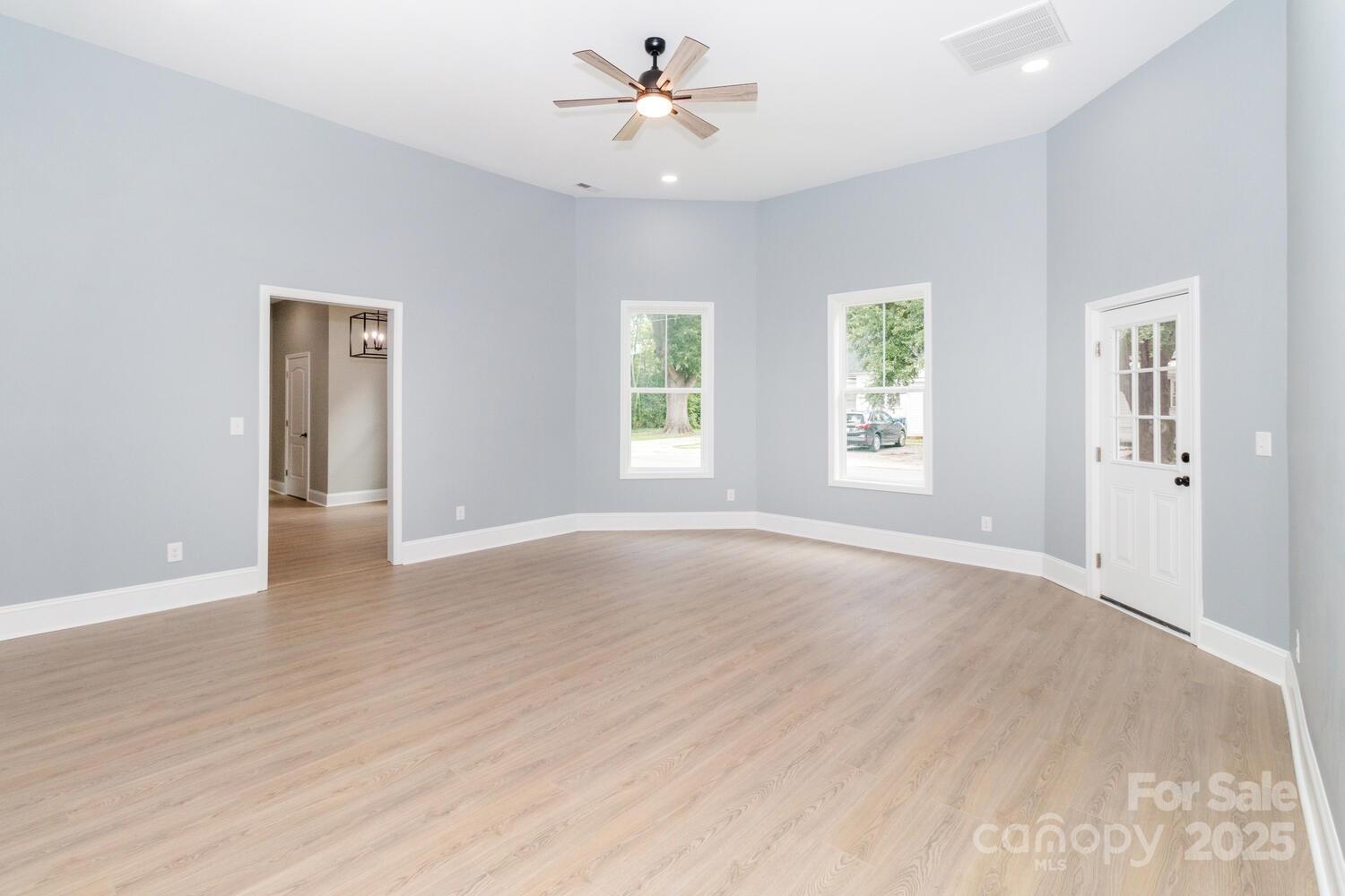 309 Ross Street Property Photo 19