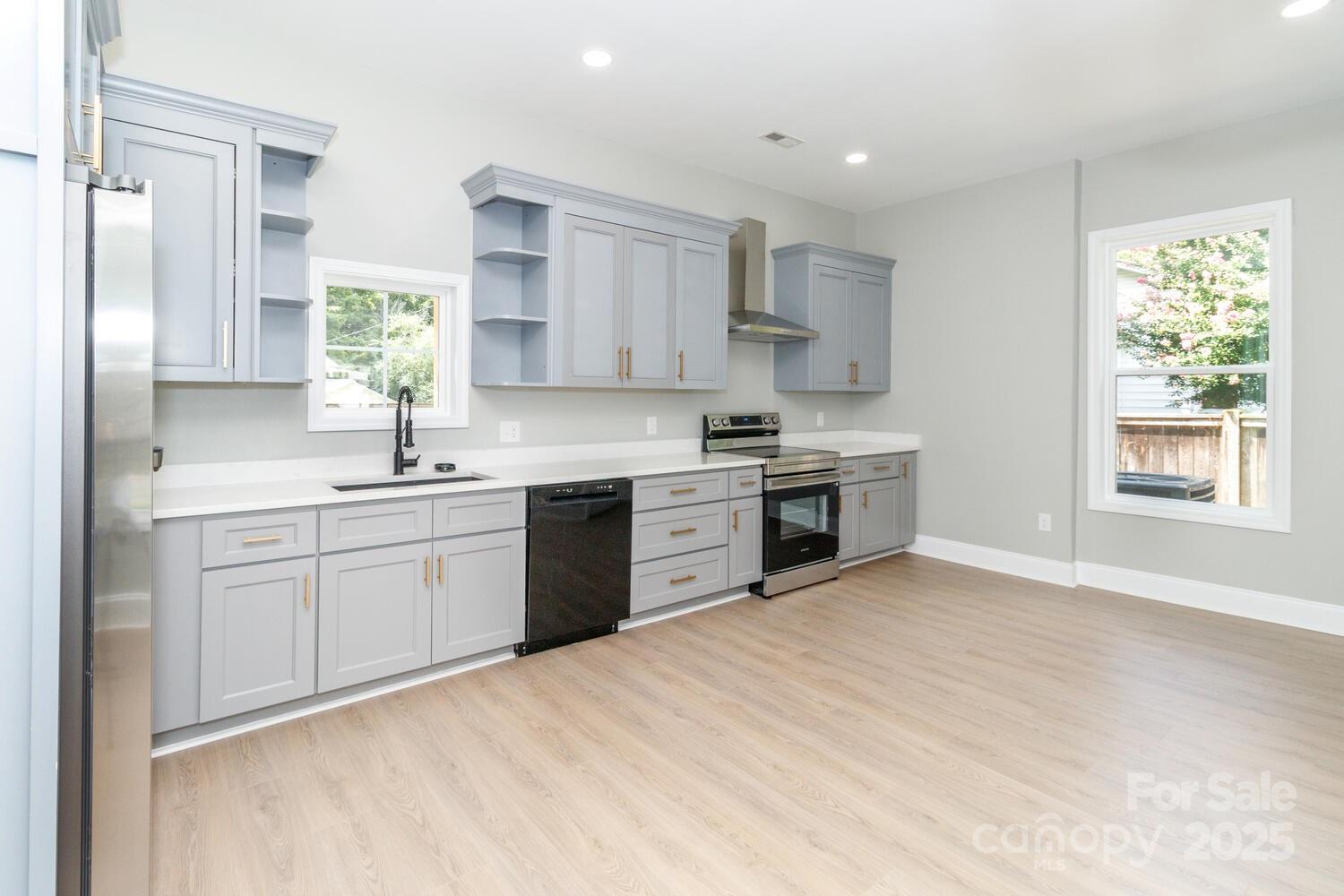 309 Ross Street Property Photo 23