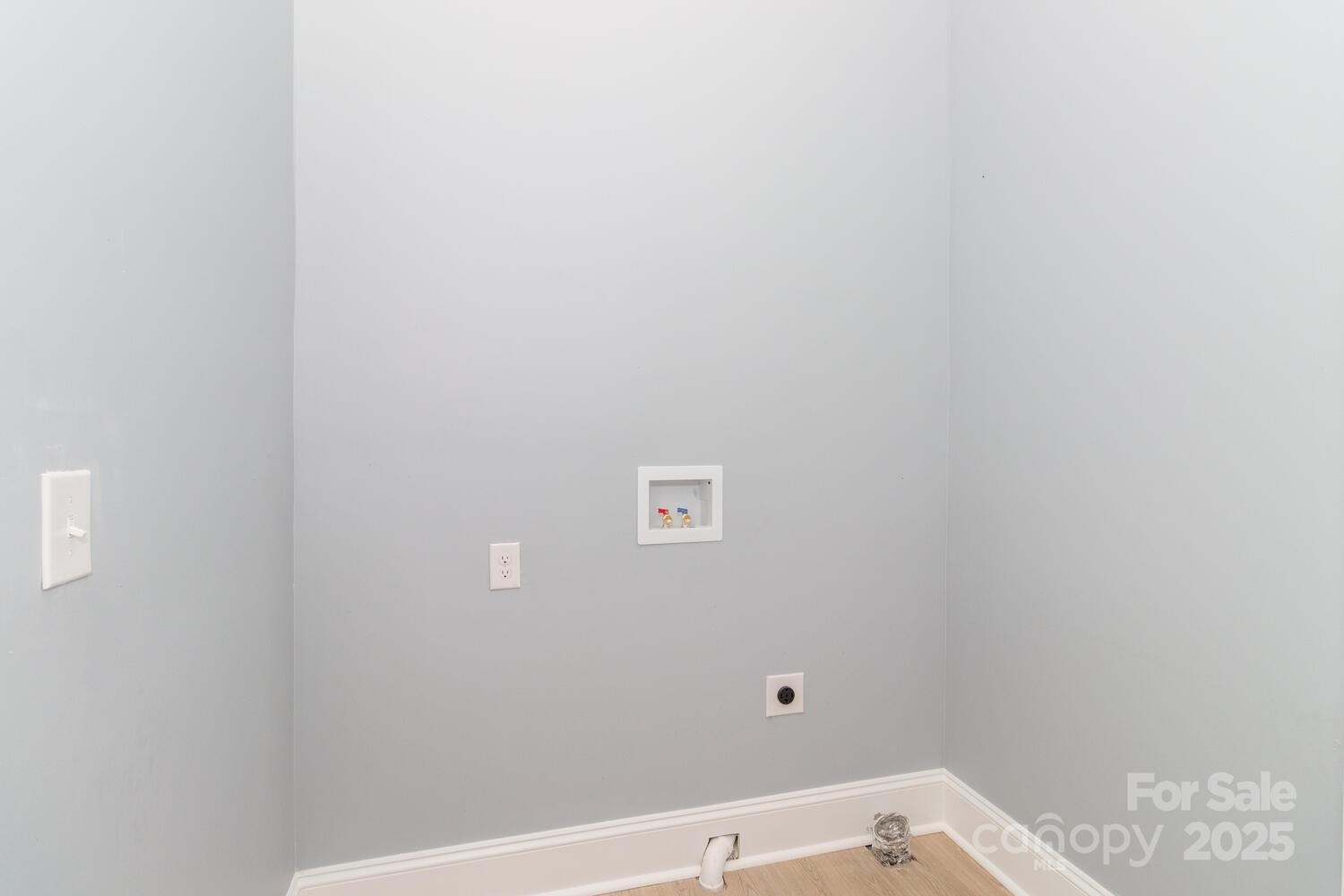 309 Ross Street Property Photo 28