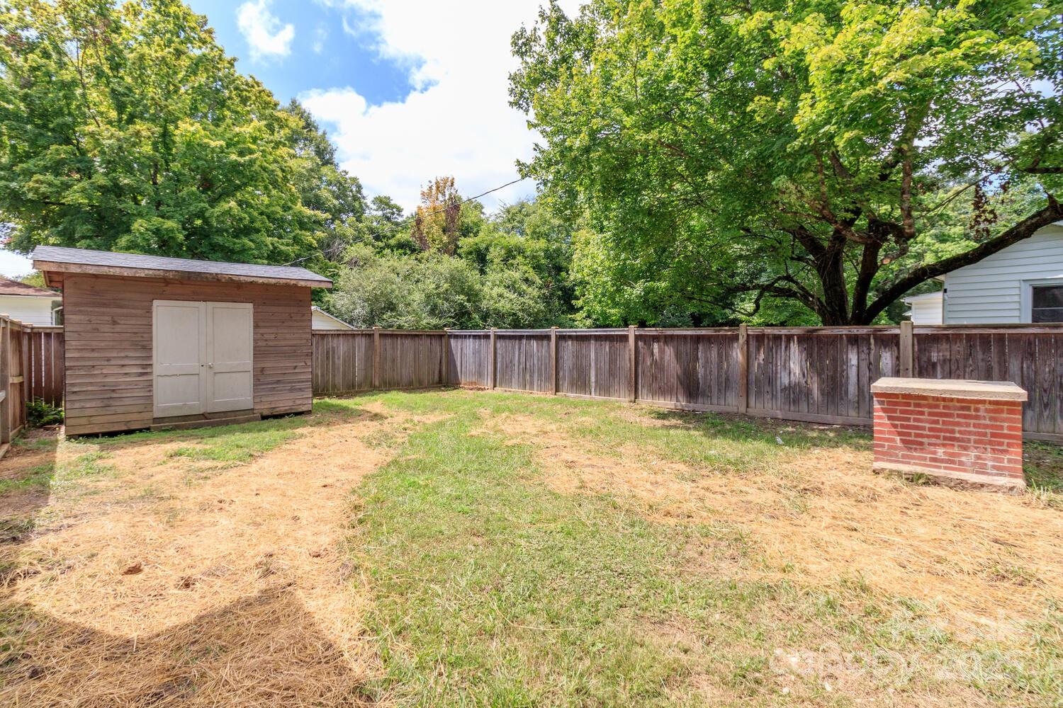 309 Ross Street Property Photo 33