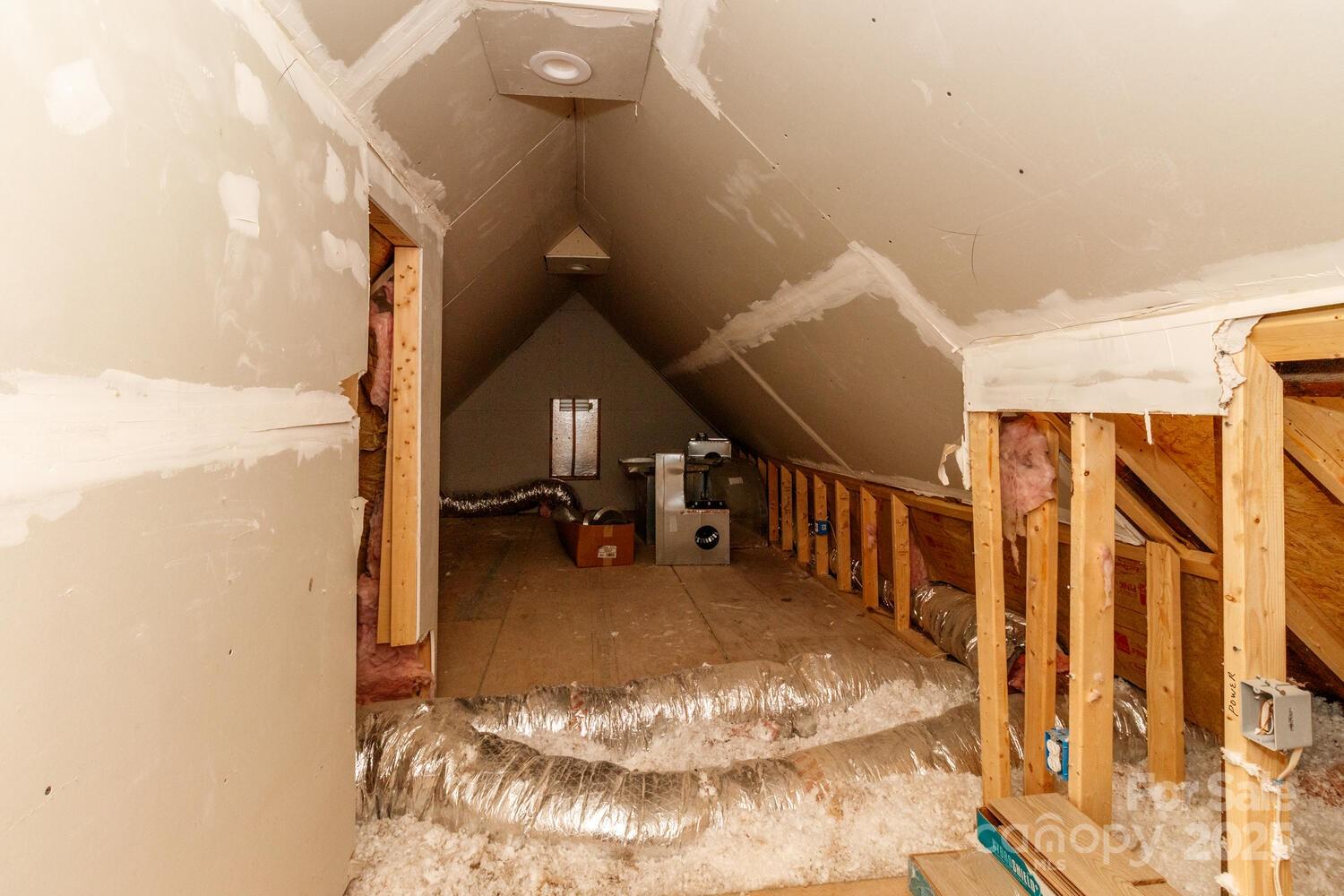 309 Ross Street Property Photo 38