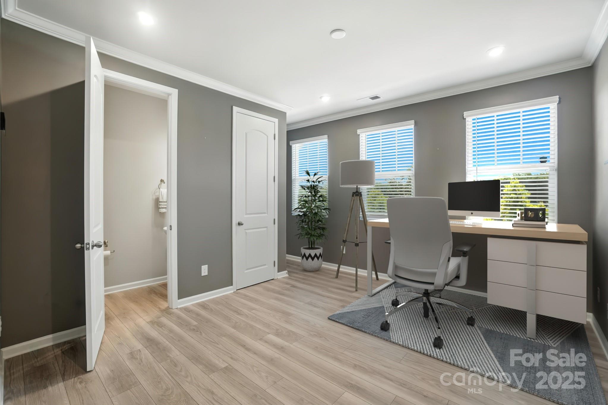 138 Marron Drive Property Photo 3