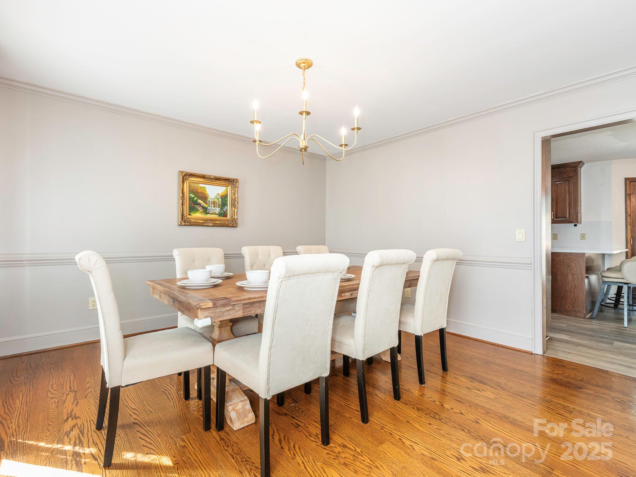 1231 Bennington Drive Property Photo 28