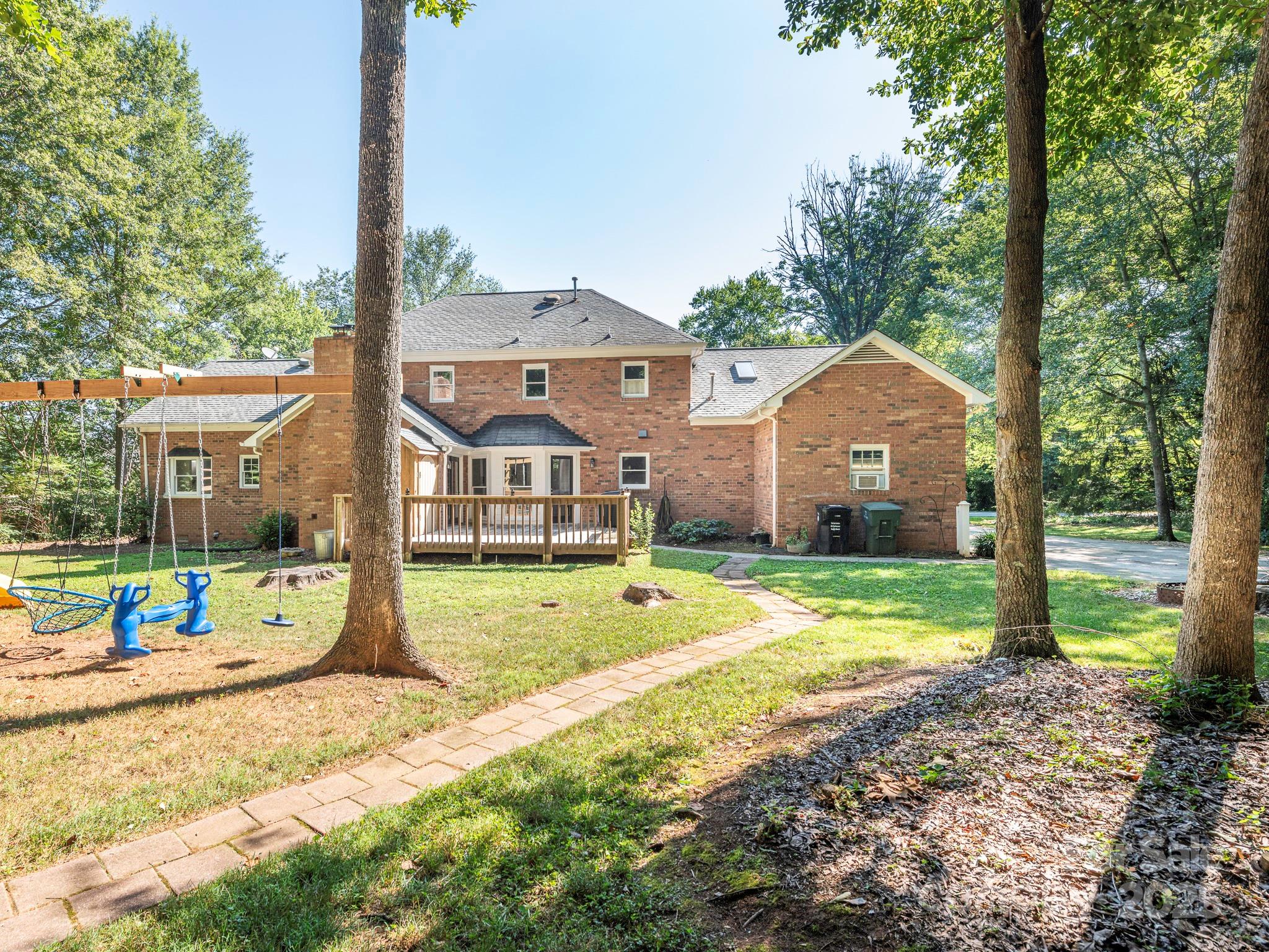 1231 Bennington Drive Property Photo 39