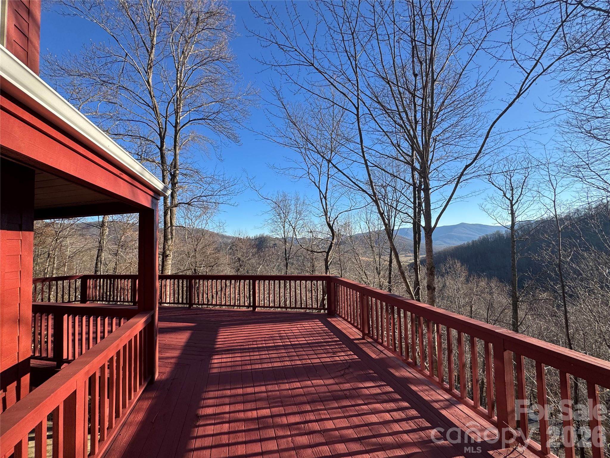 7 Winding Poplar Road Property Photo 3