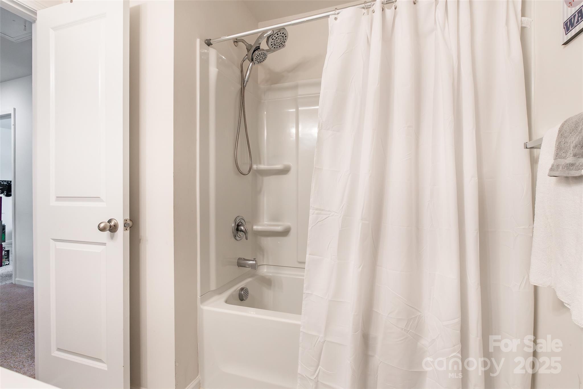 6931 Pennyroyal Way Property Photo 30