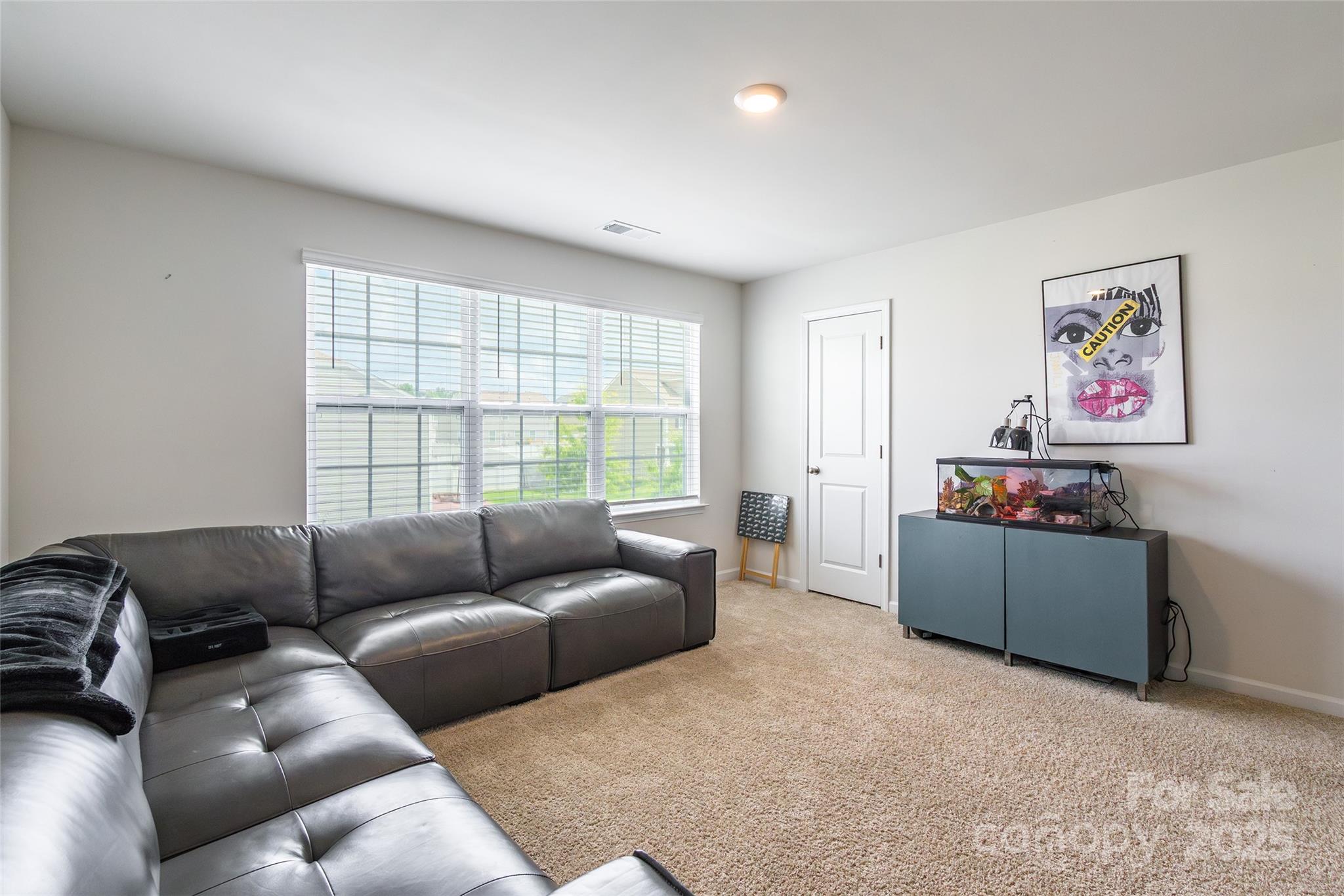 6931 Pennyroyal Way Property Photo 33