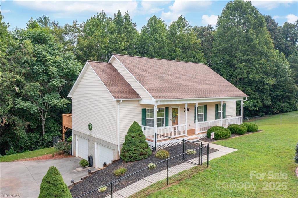 178 Brooklin Street Property Photo 1