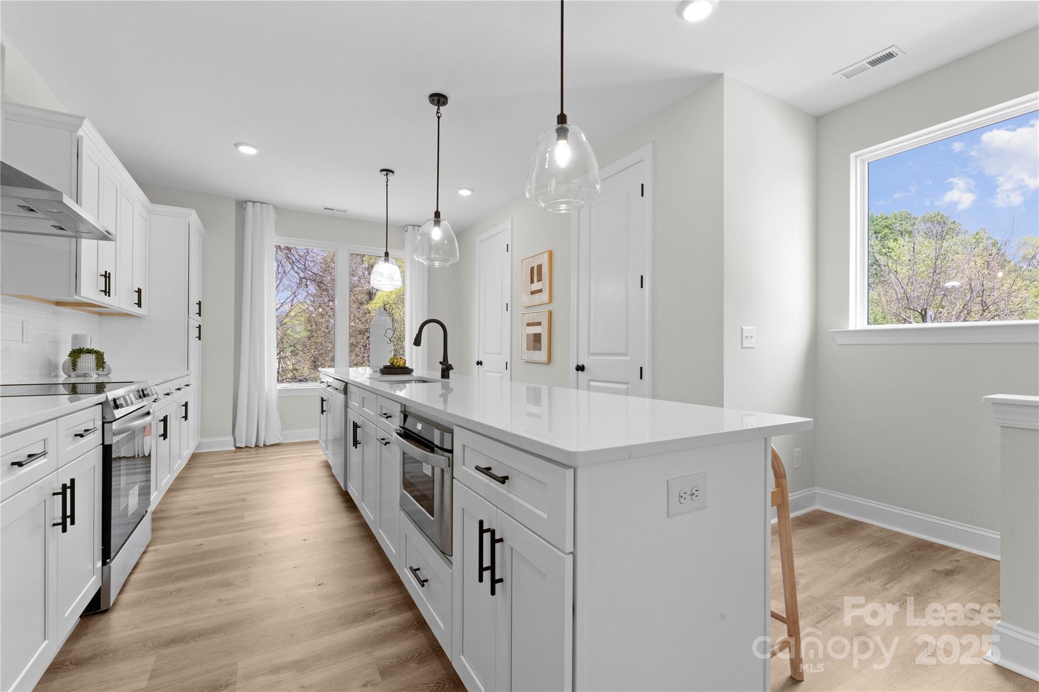 3202 Riley Avenue Property Photo 5