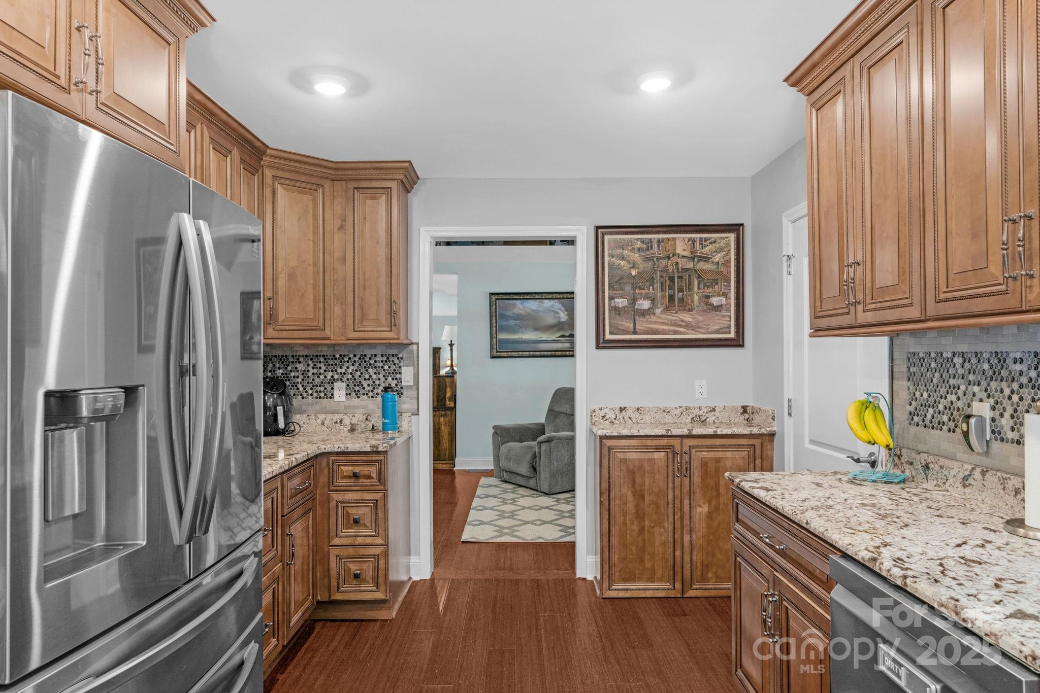 517 Grassy Creek Run Property Photo 18