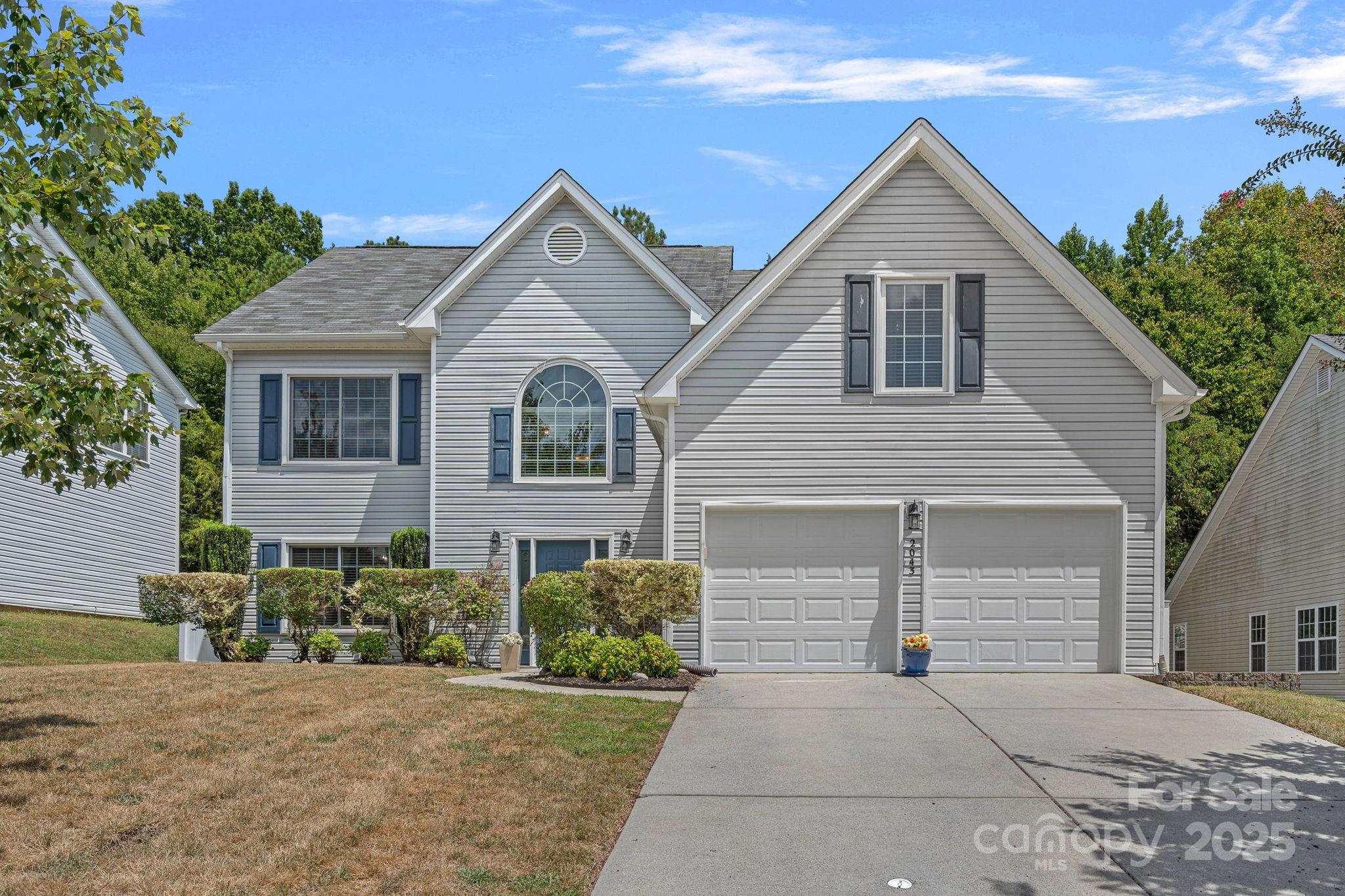 2043 Covered Bridge Court Property Photo 1