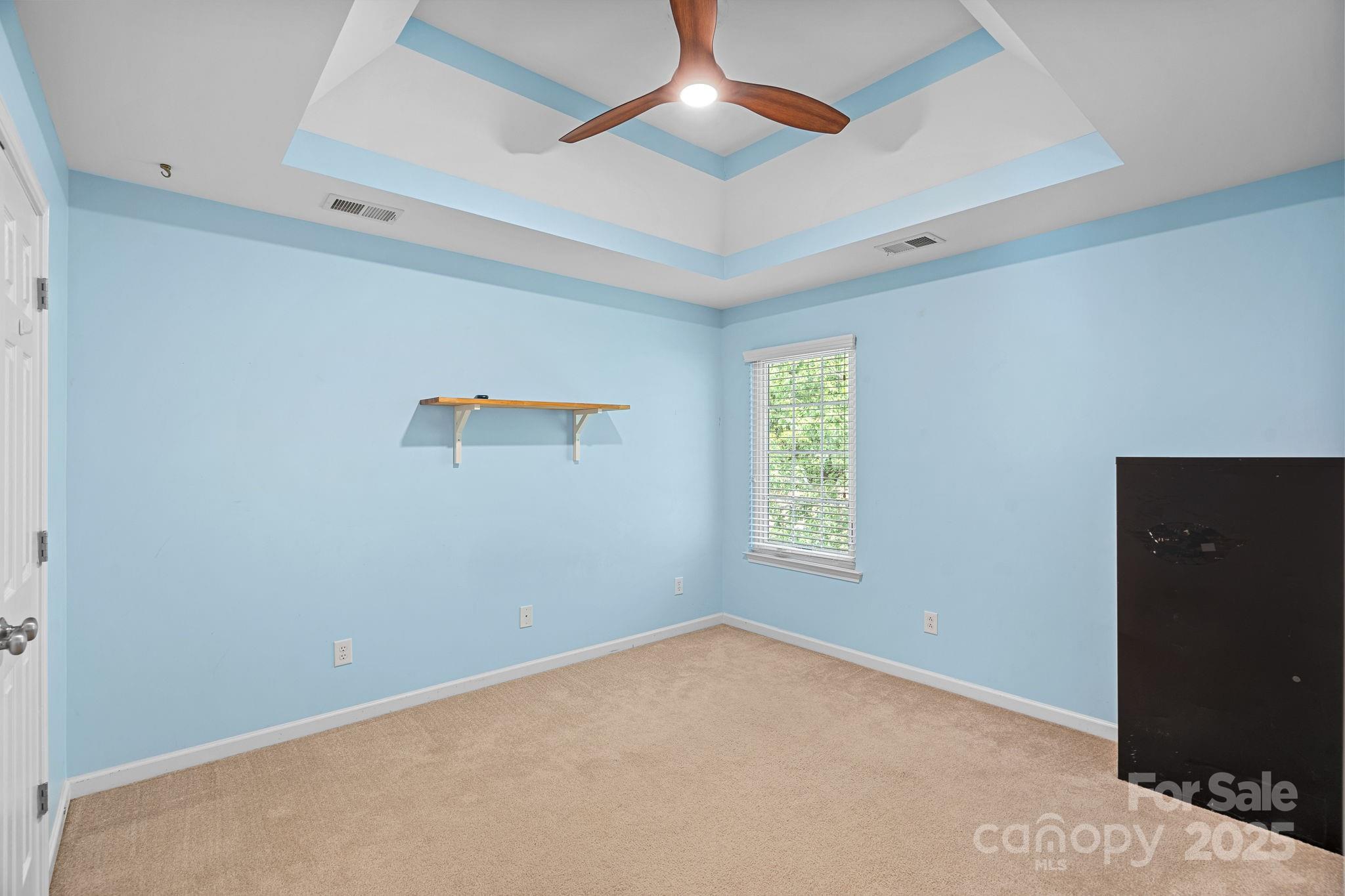 2043 Covered Bridge Court Property Photo 27