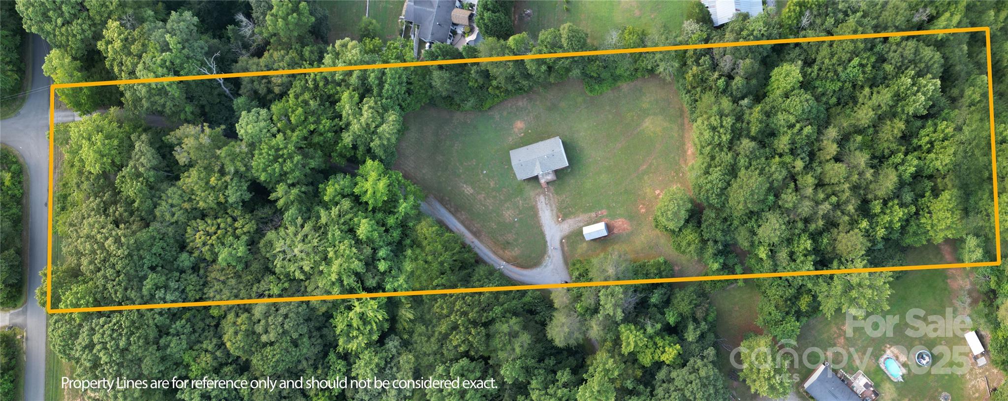 953 Bollinger Pond Drive Property Photo 2