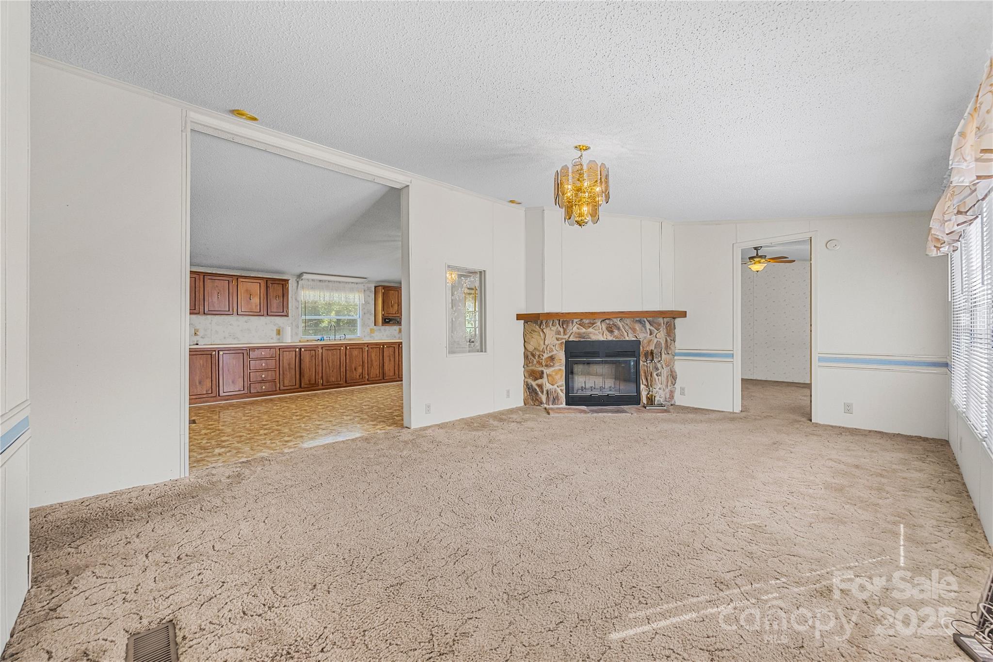 953 Bollinger Pond Drive Property Photo 7