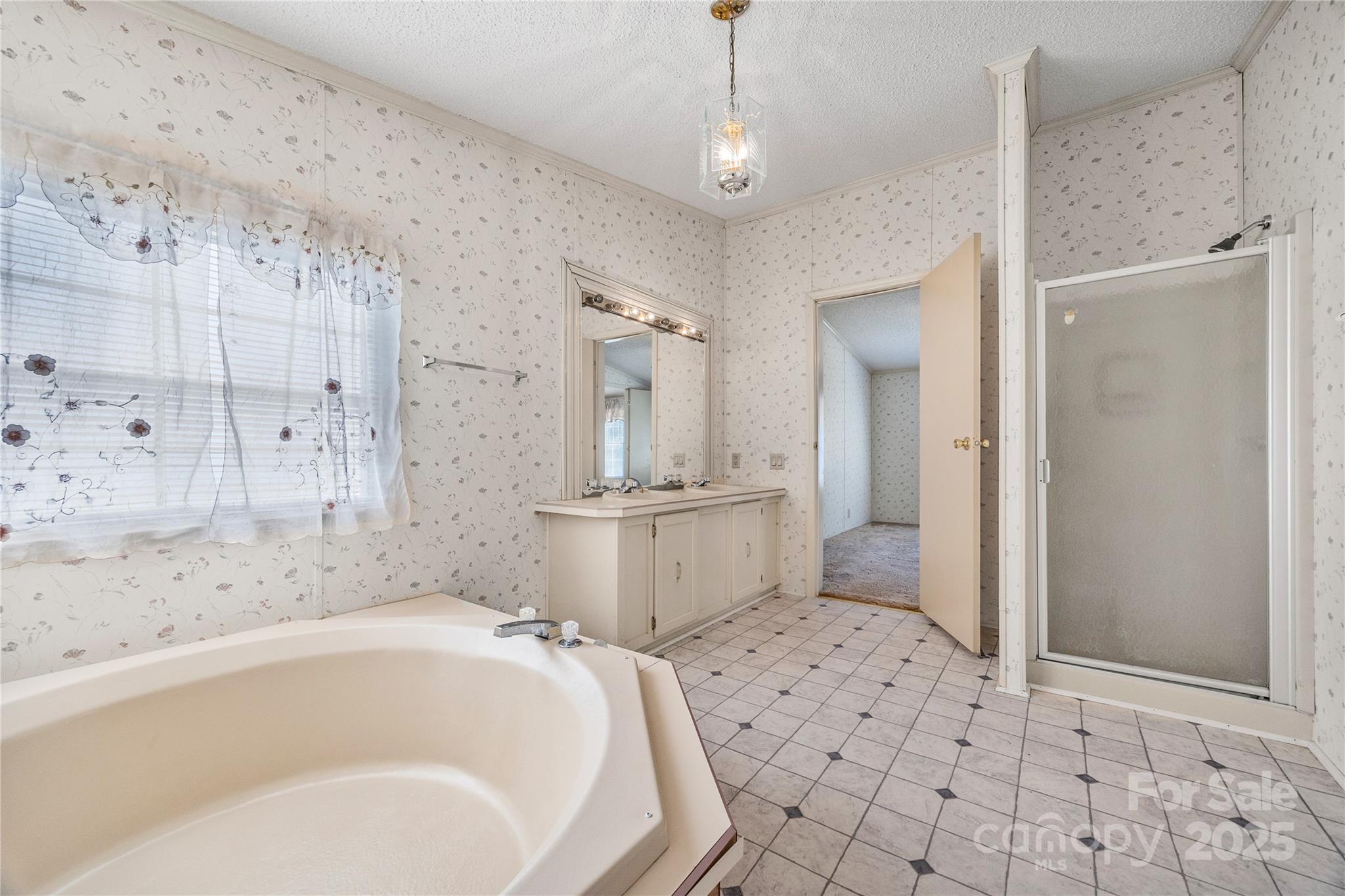 953 Bollinger Pond Drive Property Photo 18