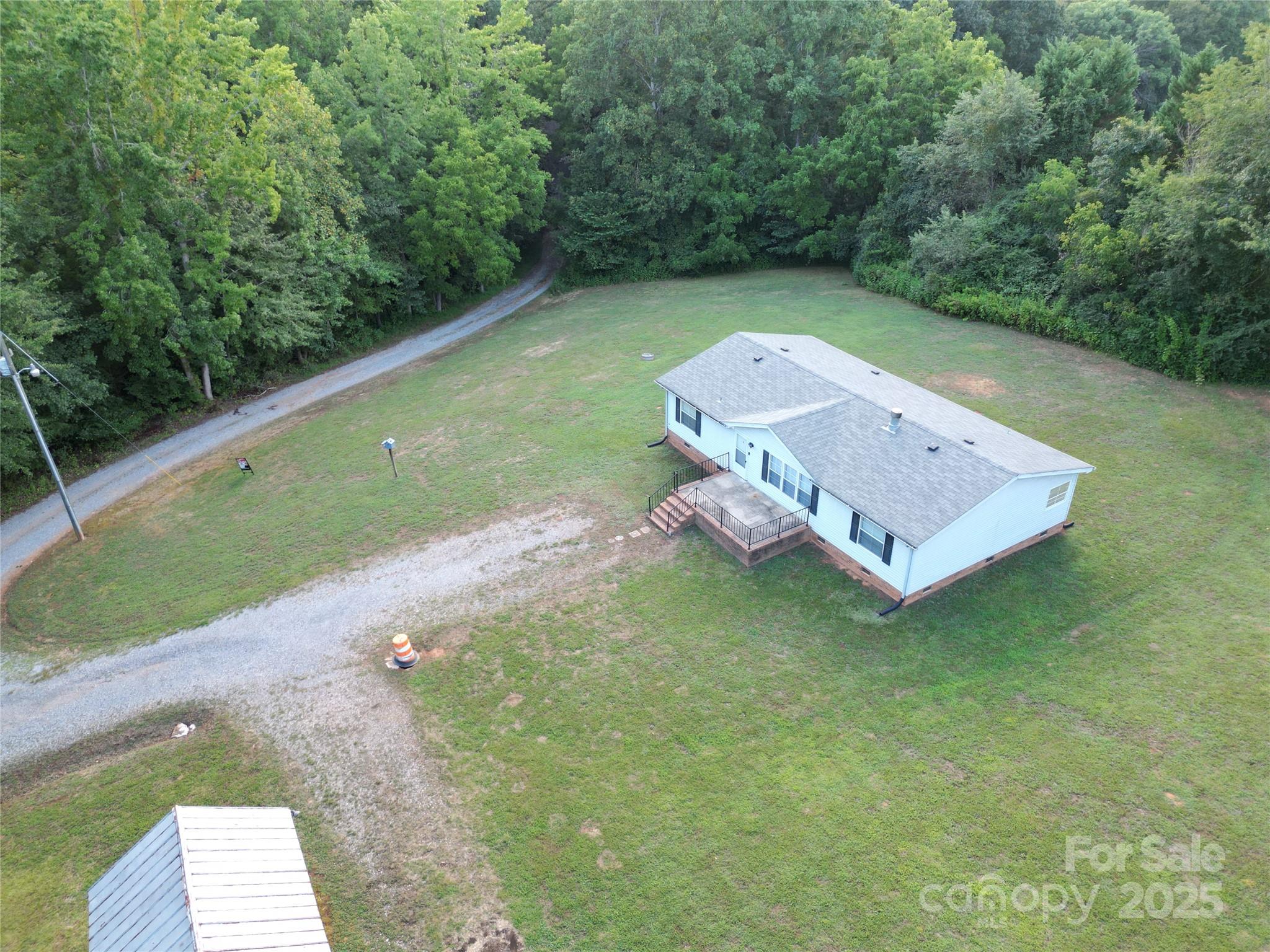 953 Bollinger Pond Drive Property Photo 30