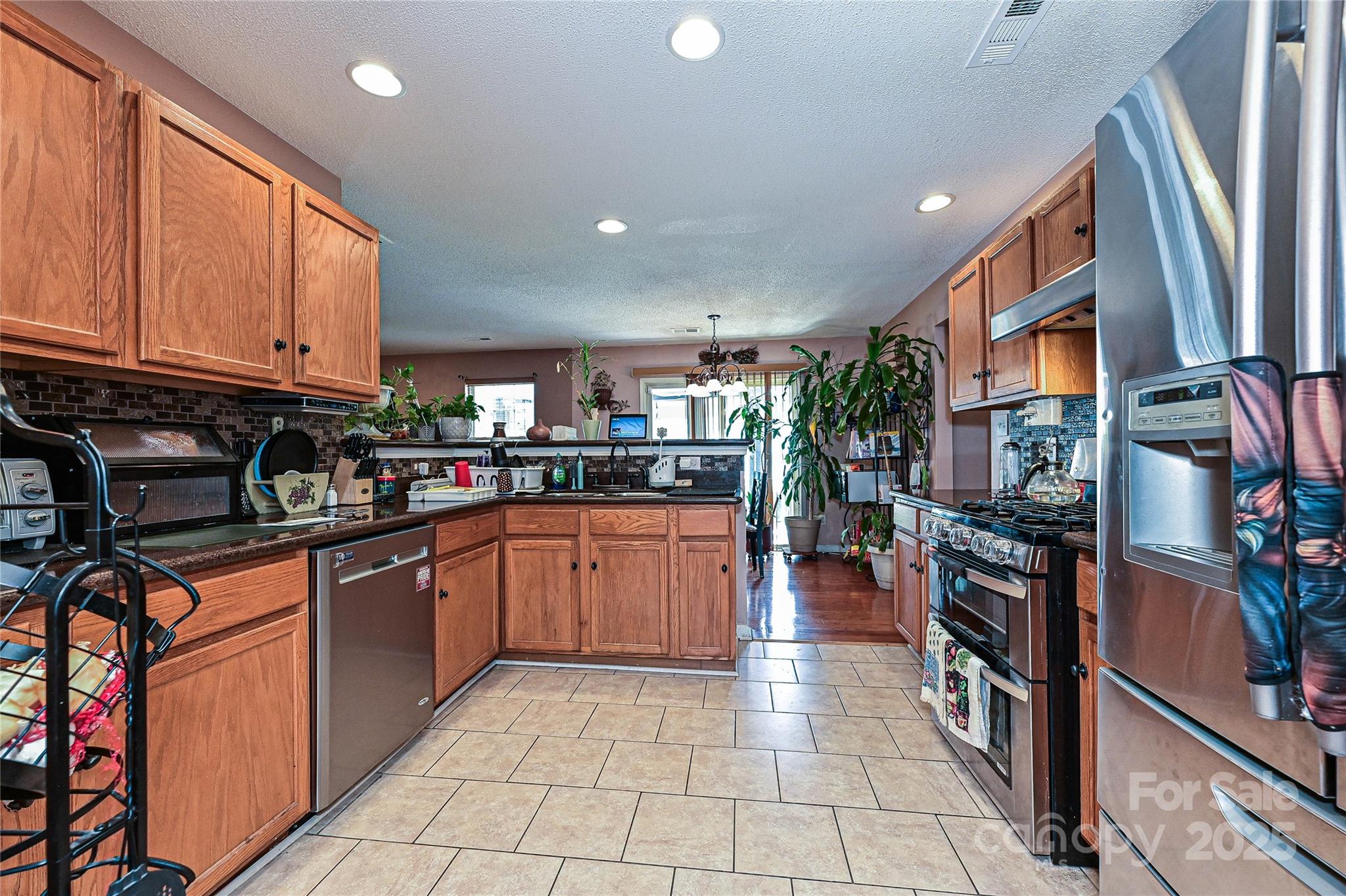 12015 Chantress Lane Property Photo 3