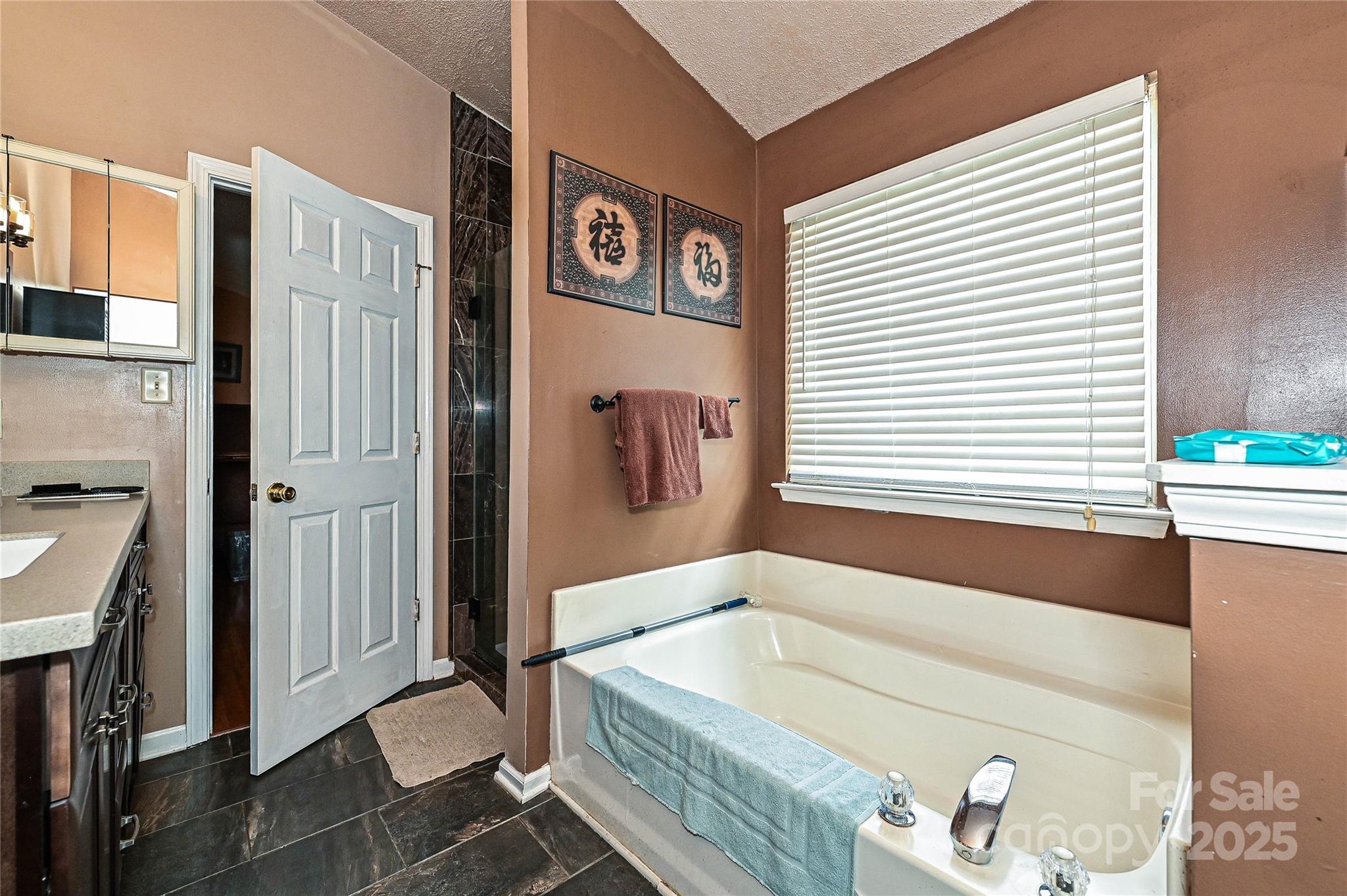 12015 Chantress Lane Property Photo 9