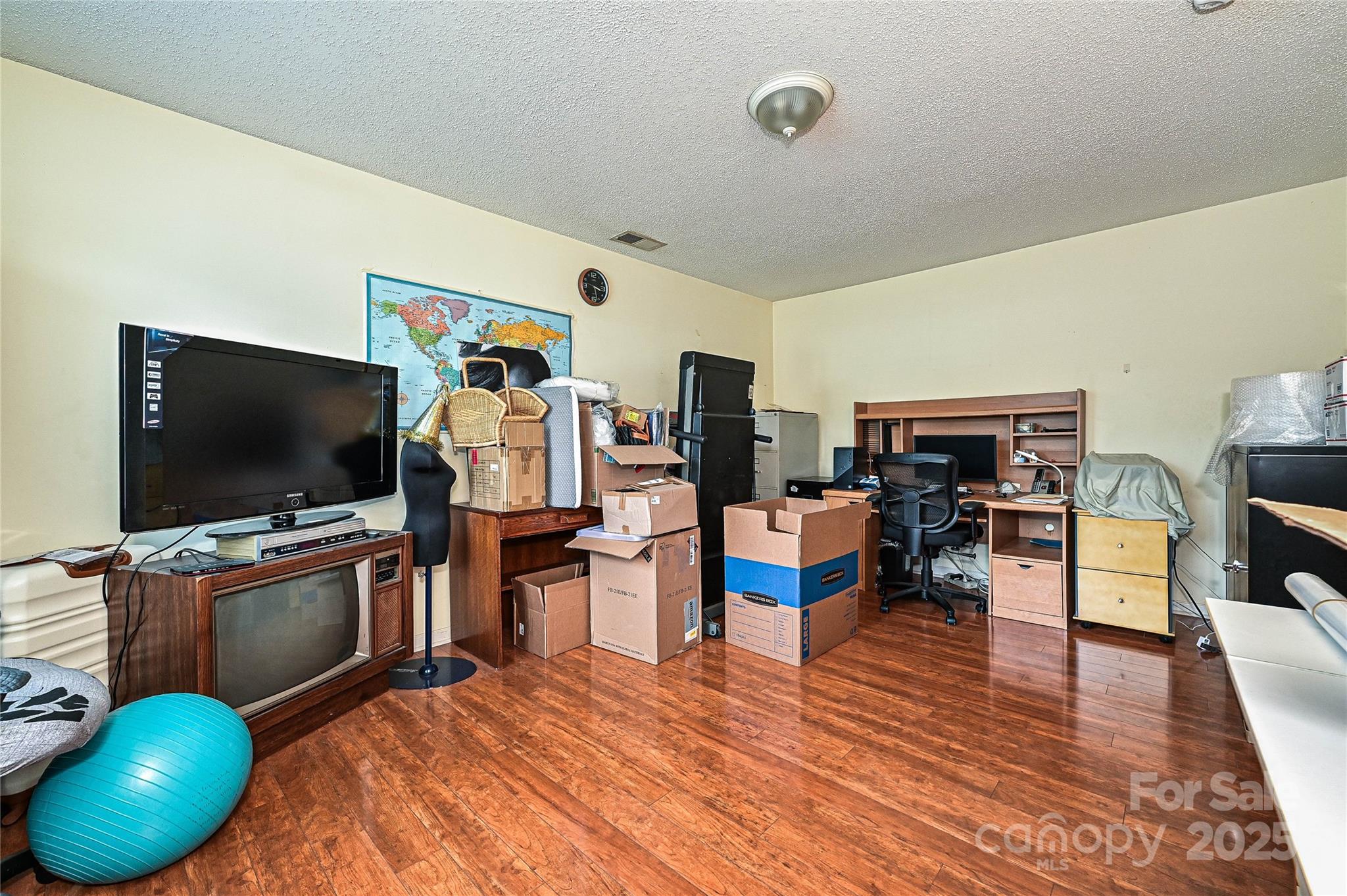 12015 Chantress Lane Property Photo 12