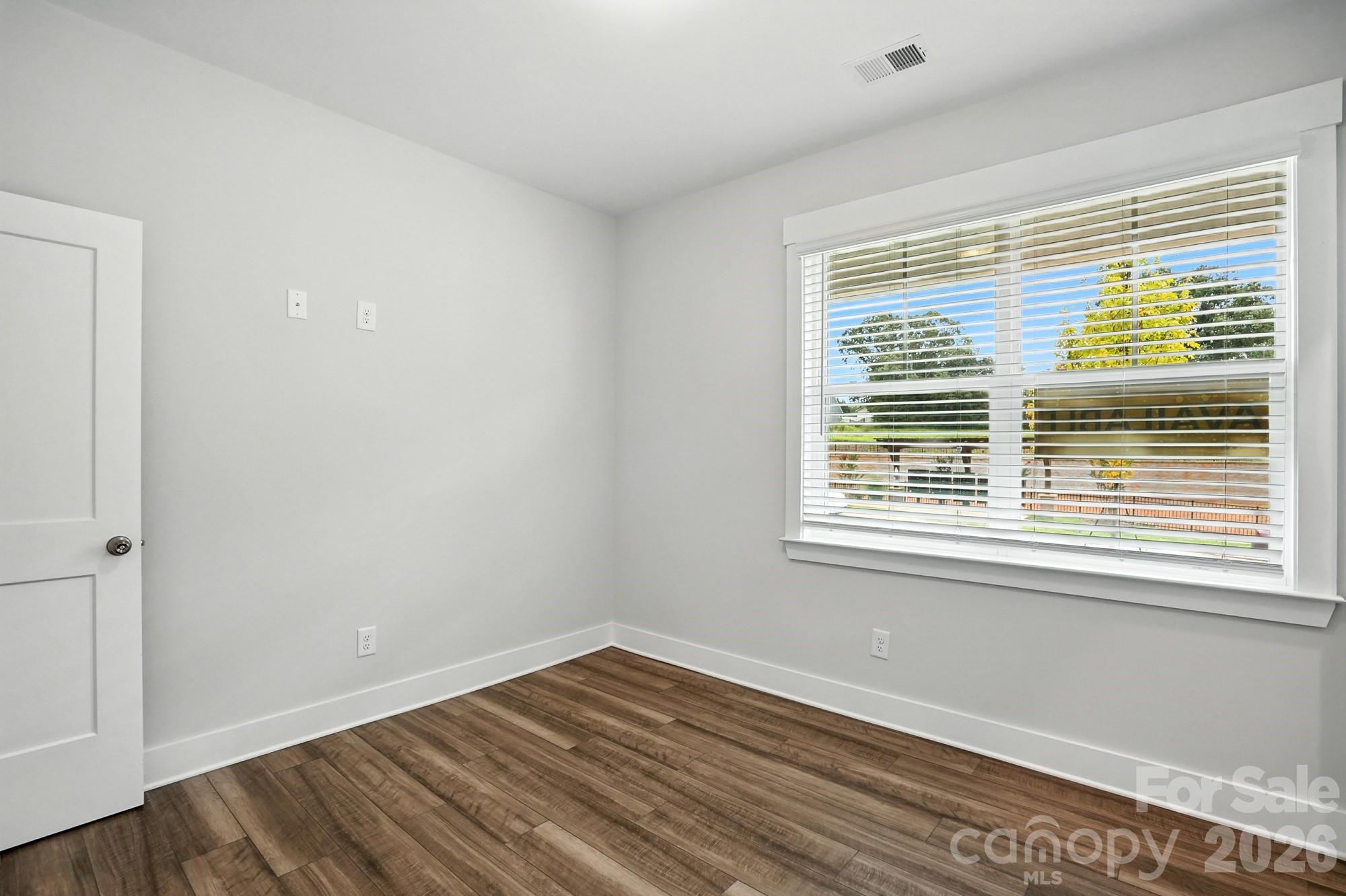 138 N Prestwick Way 17 Property Photo 25