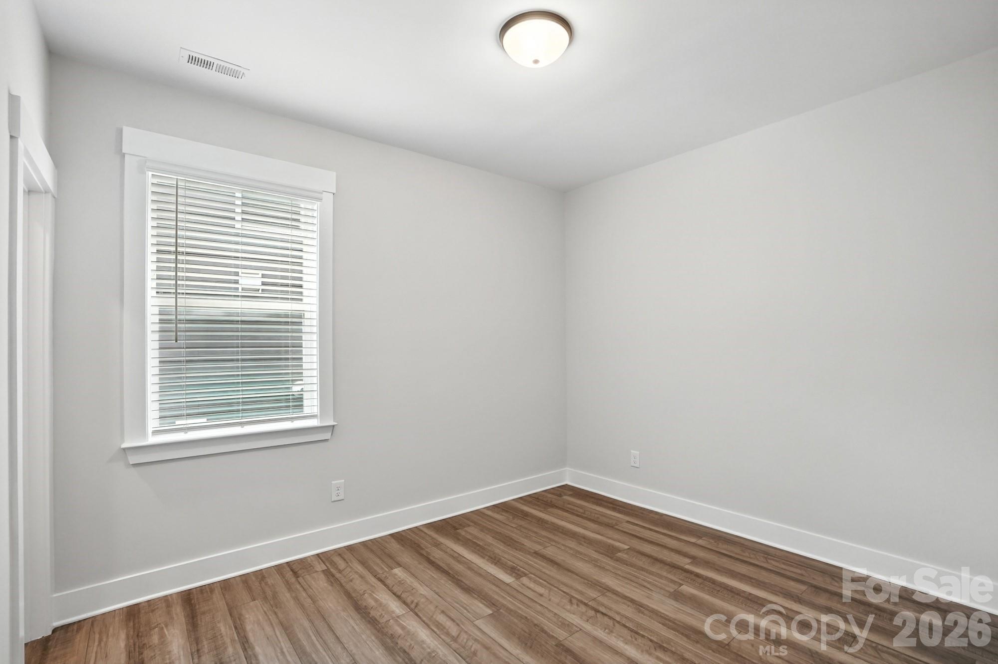 138 N Prestwick Way 17 Property Photo 28
