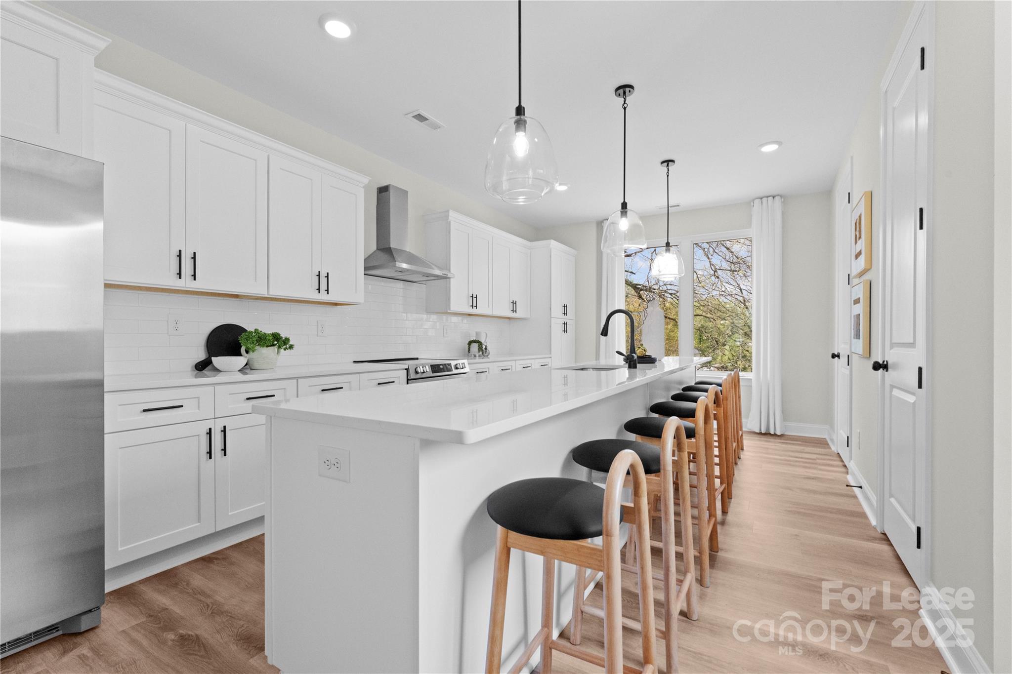 3228 Riley Avenue Property Photo 2