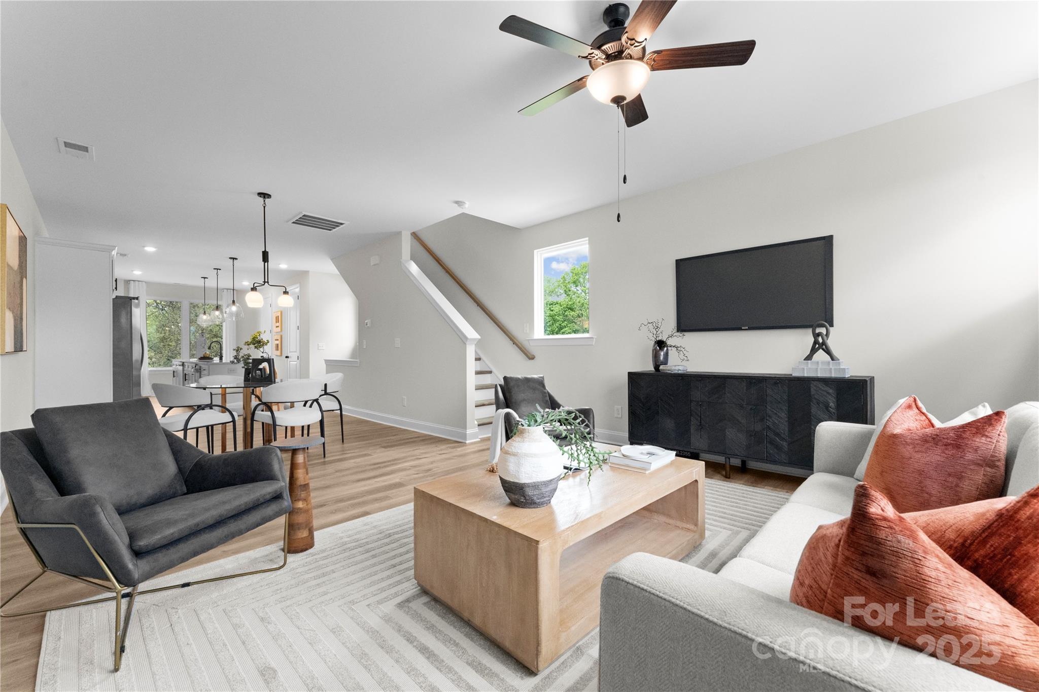 3228 Riley Avenue Property Photo 8