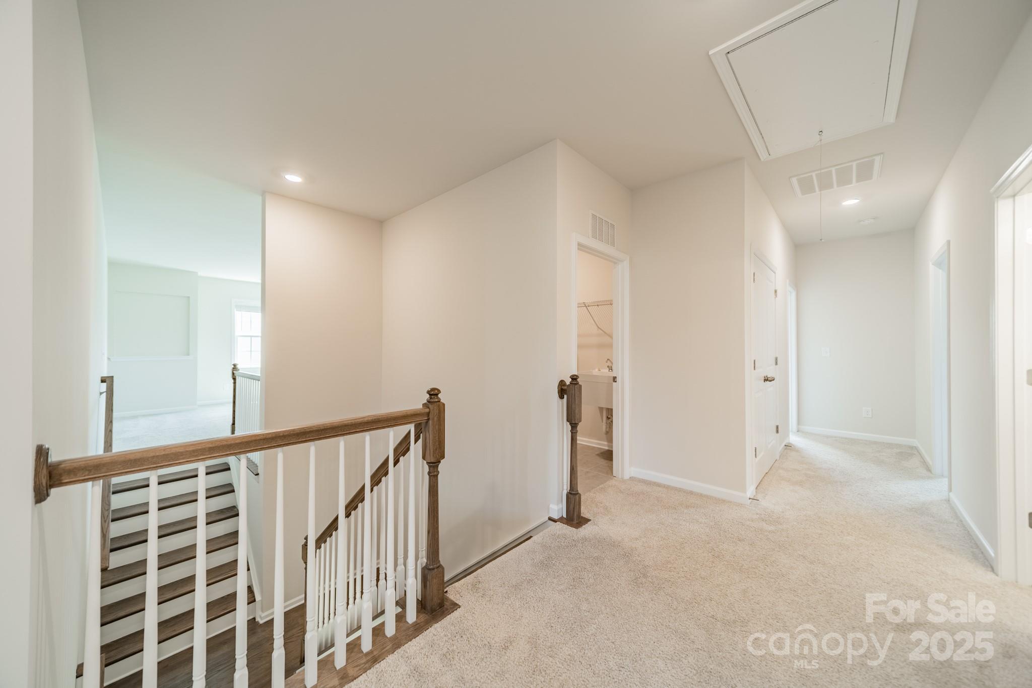 8420 Golden Stone Lane Property Photo 24