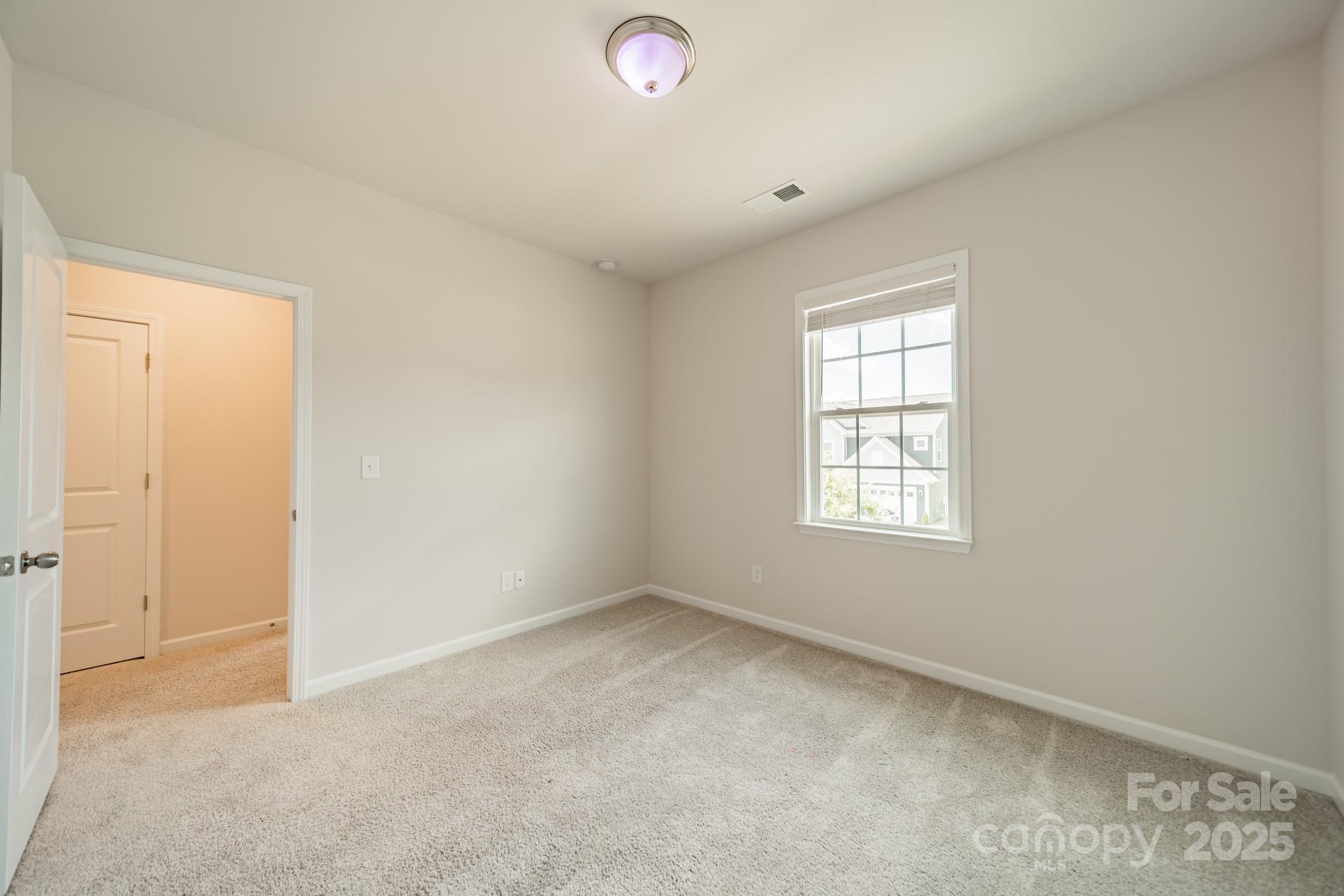 8420 Golden Stone Lane Property Photo 32