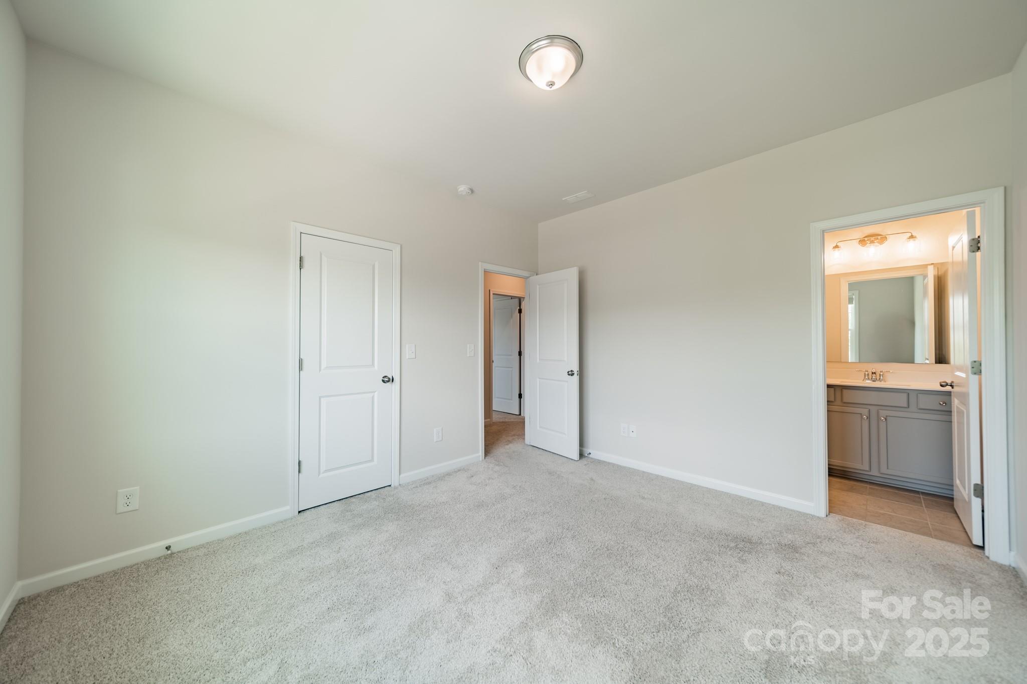 8420 Golden Stone Lane Property Photo 33