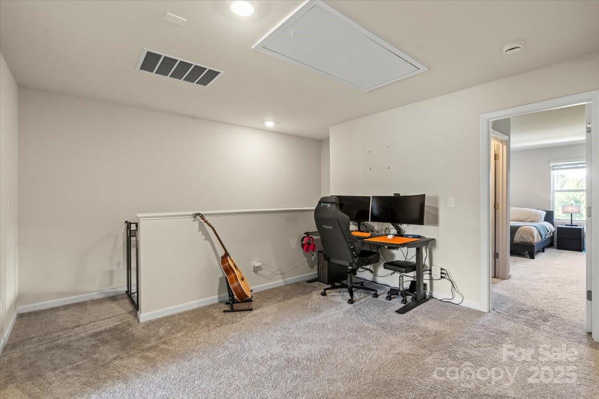 1021 Plumcrest Drive Property Photo 16