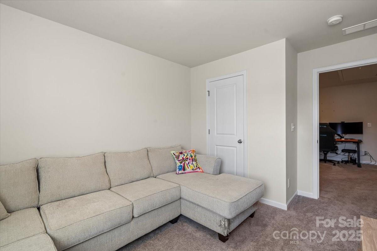 1021 Plumcrest Drive Property Photo 21