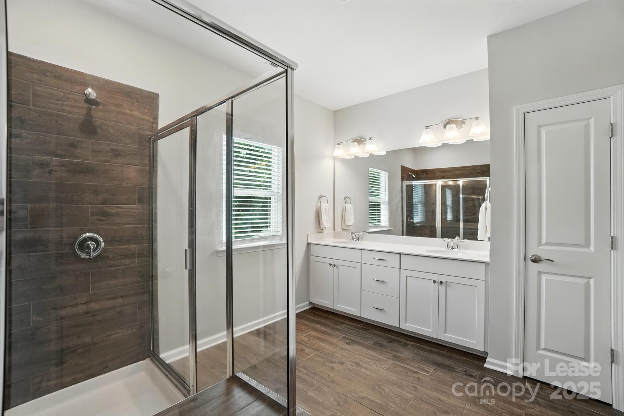 805 River Park Road Property Photo 25