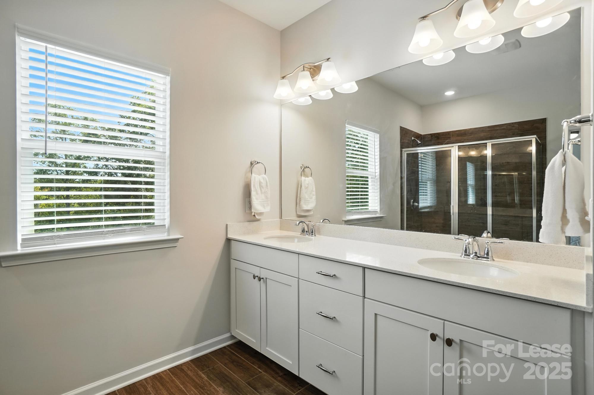 805 River Park Road Property Photo 28