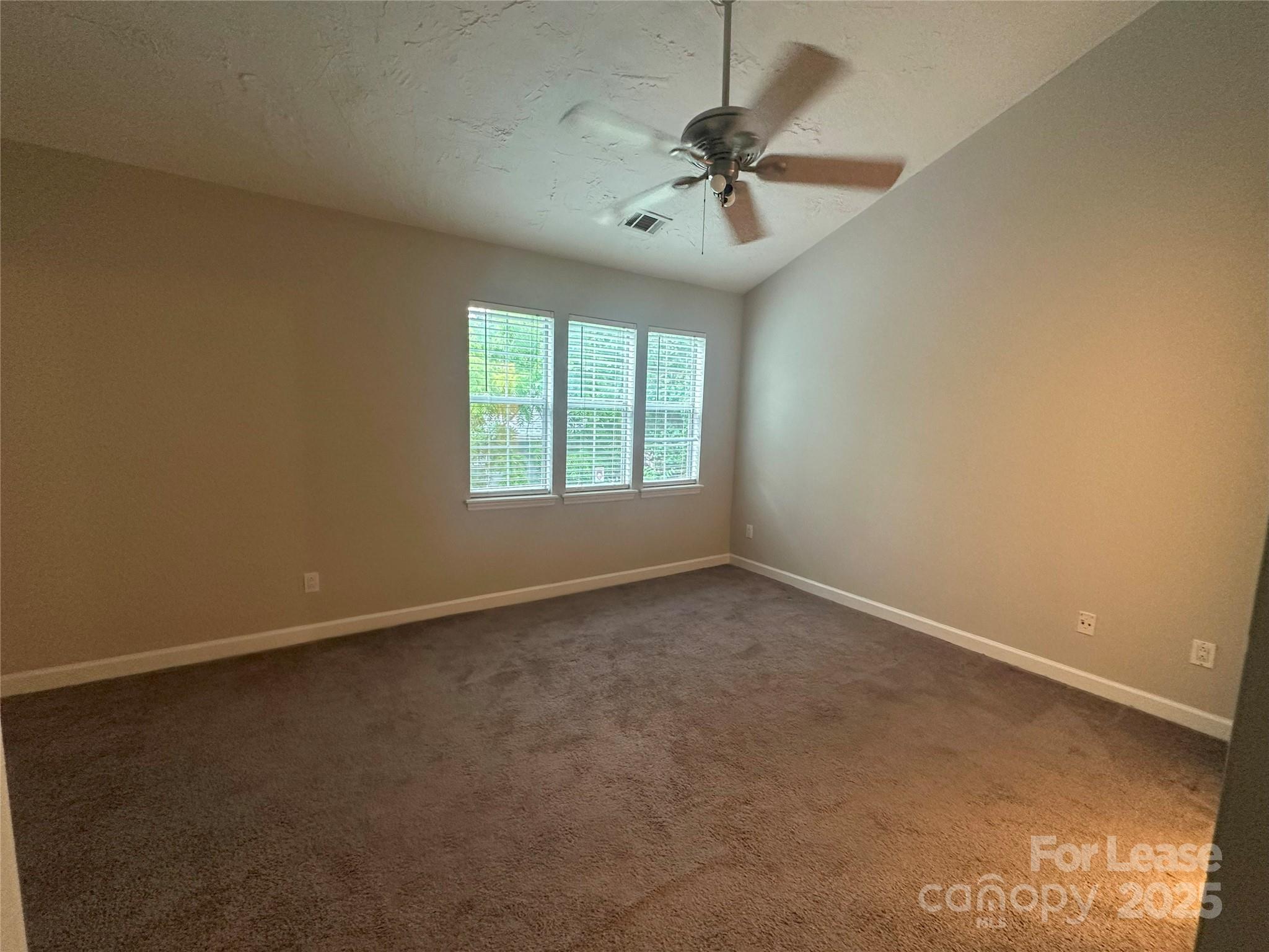 2958 Iron Gate Lane Property Photo 9
