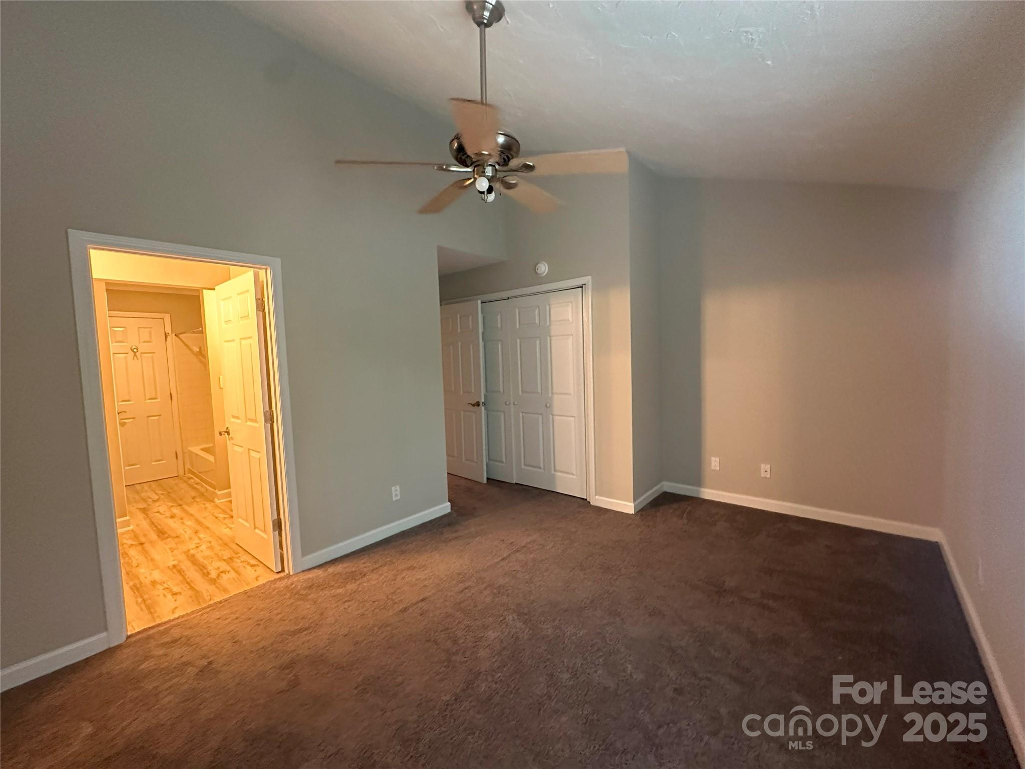 2958 Iron Gate Lane Property Photo 11