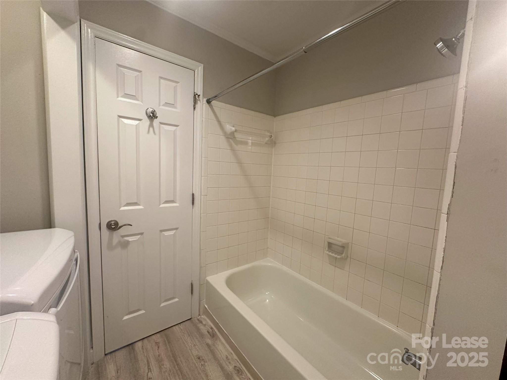 2958 Iron Gate Lane Property Photo 13