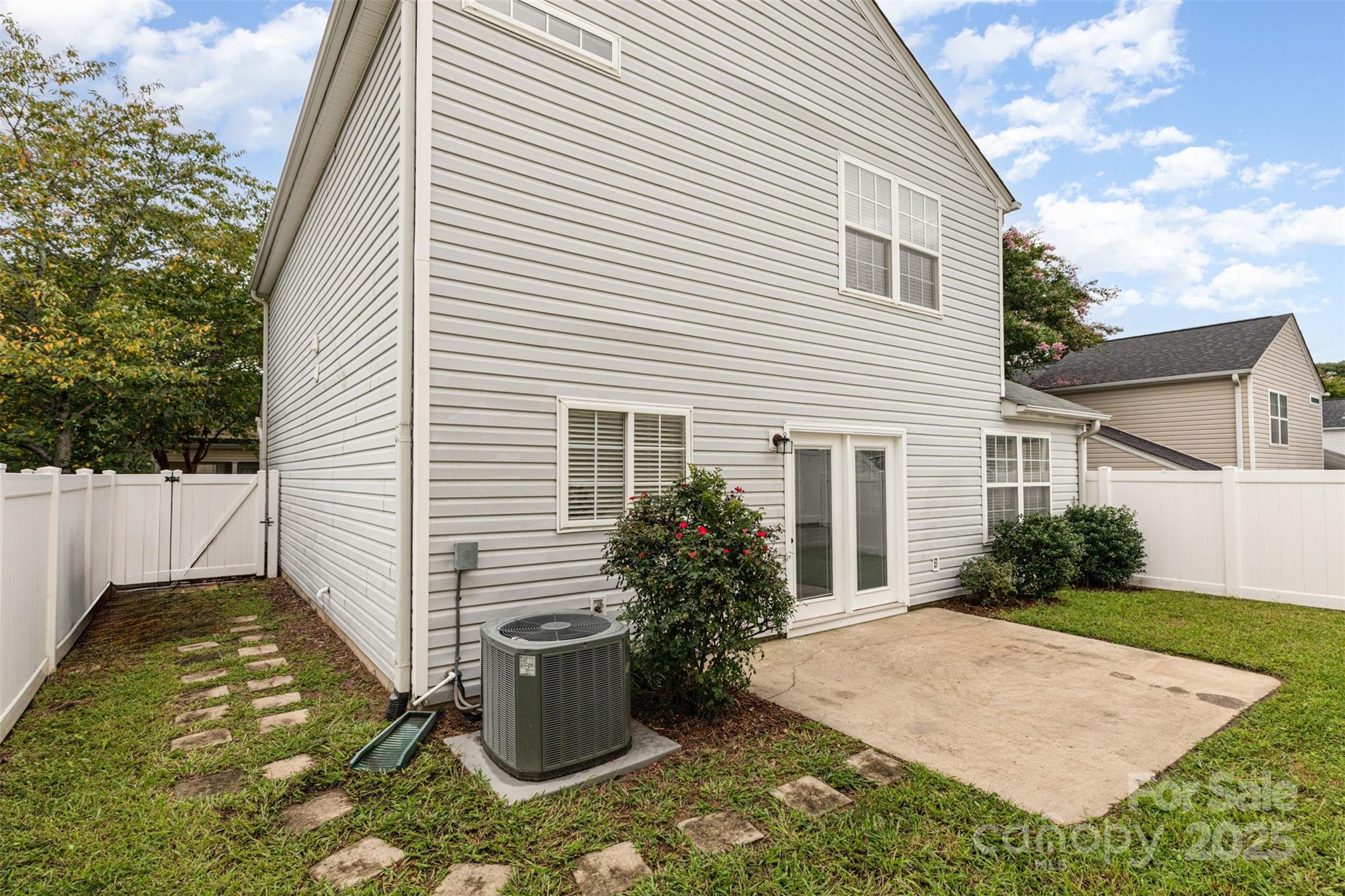 9341 Meadowmont View Drive Property Photo 25